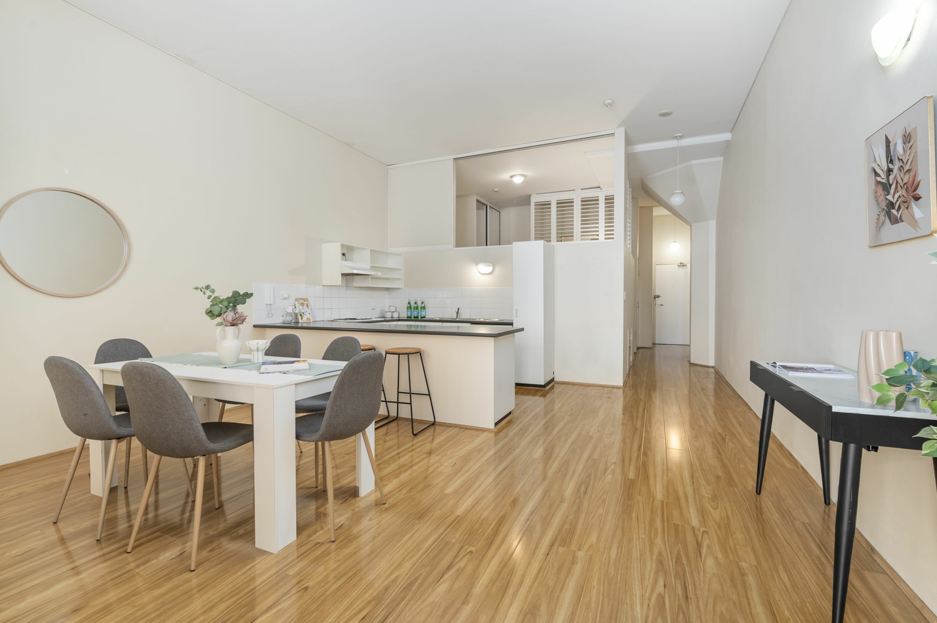 326/1 Missenden Road, CAMPERDOWN