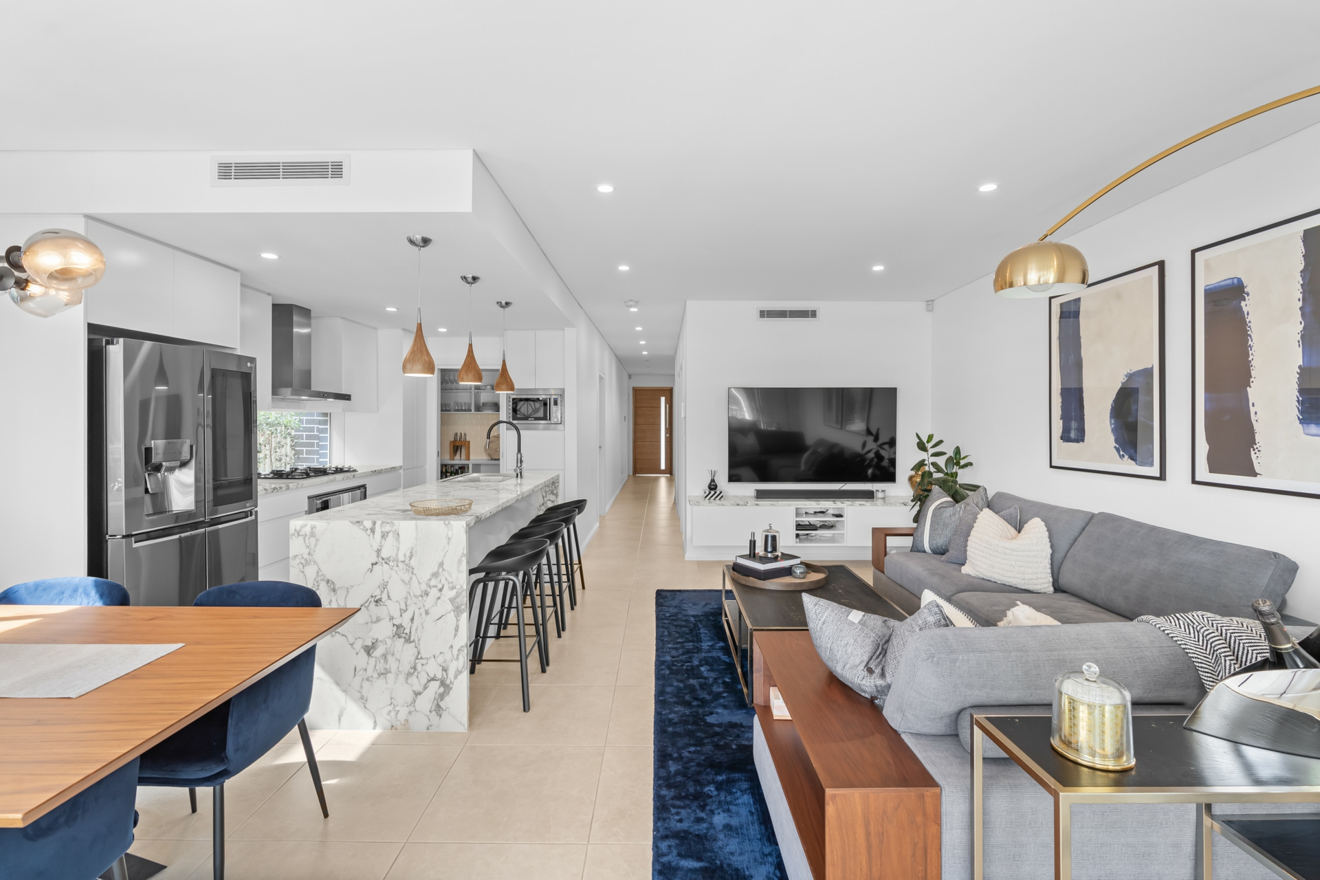 2C Alamein Road, REVESBY HEIGHTS