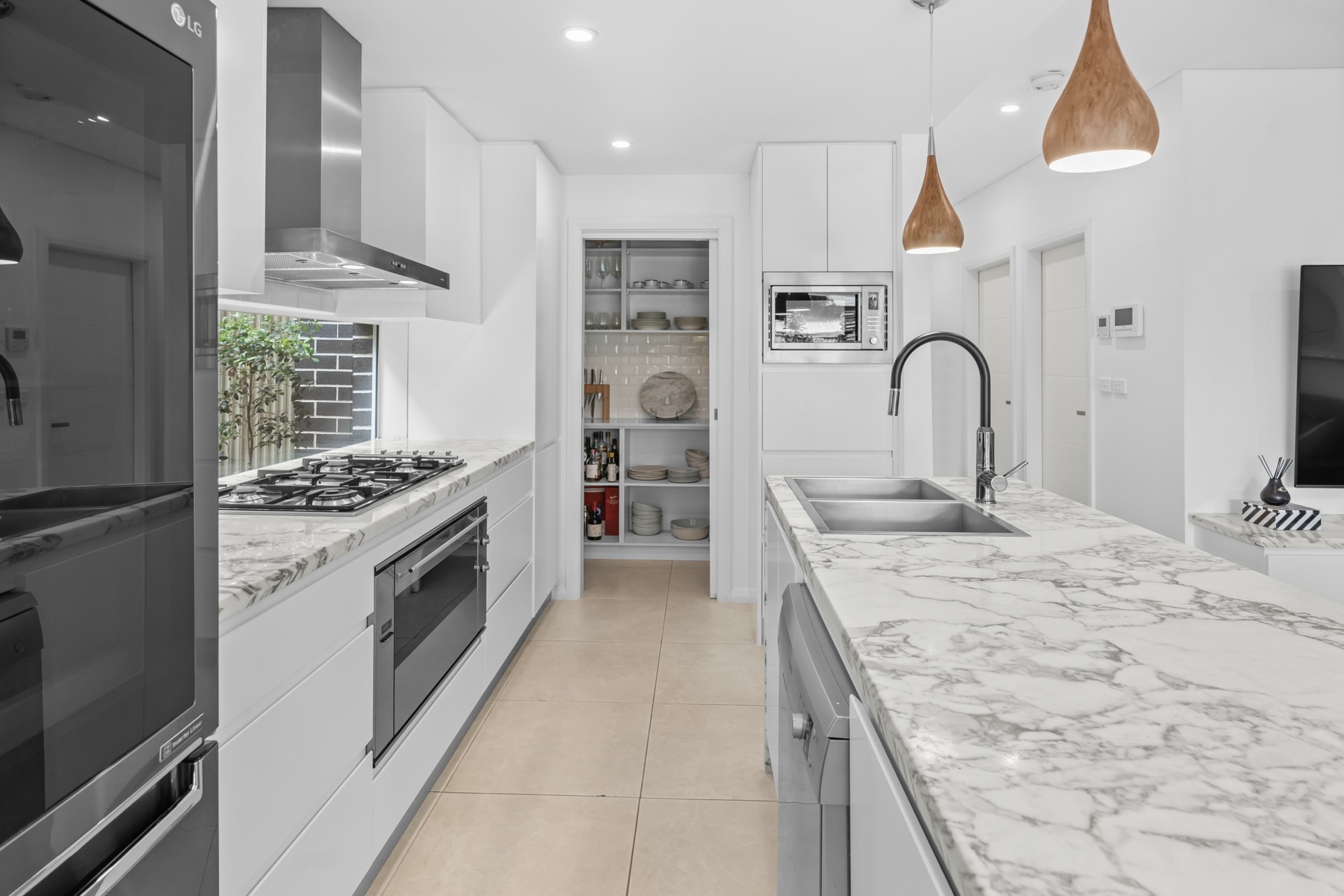 2C Alamein Road, REVESBY HEIGHTS