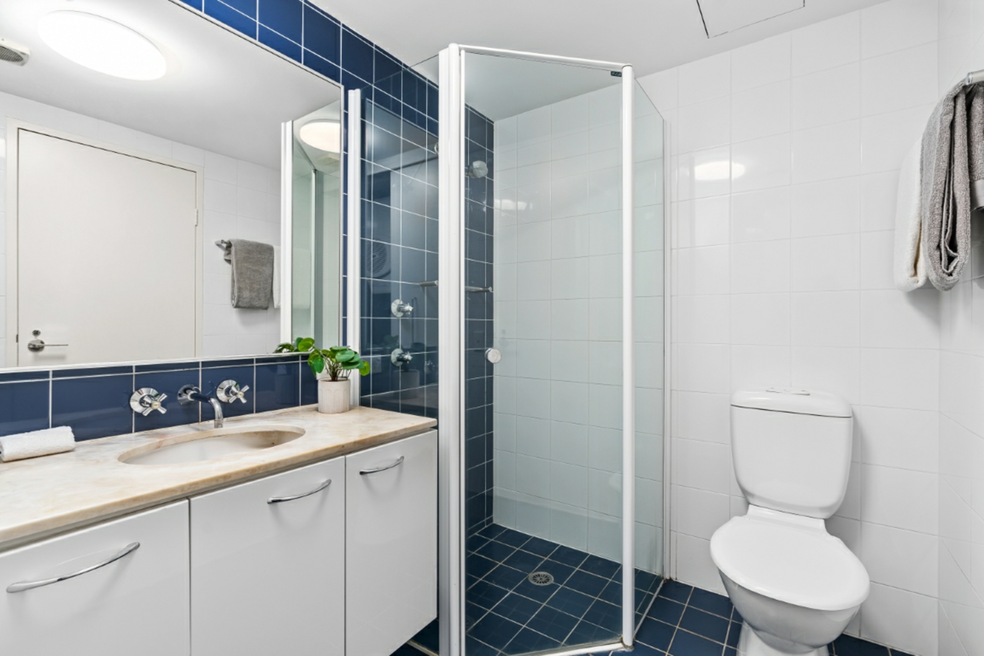 2/1 Heidelberg Avenue, NEWINGTON