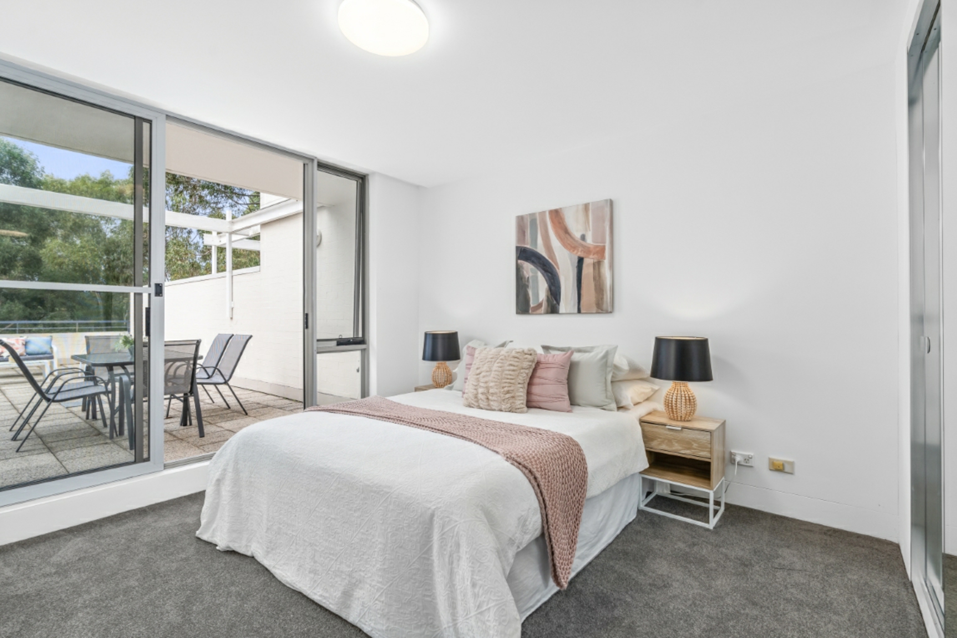 2/1 Heidelberg Avenue, NEWINGTON