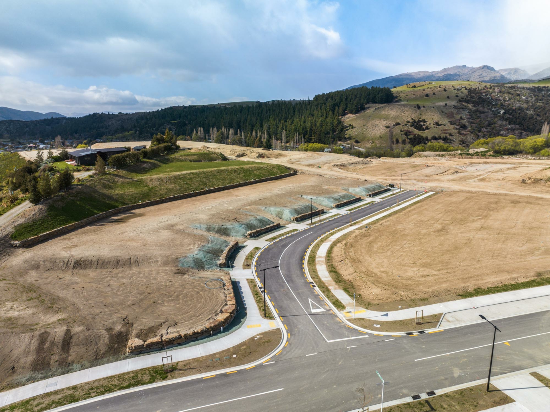 House & Land Package/Lot 14 Lake McKay Luggate House for Sale LJ Hooker