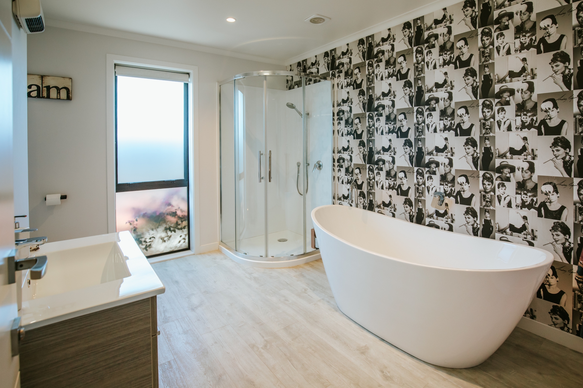 155 Albert Town - Lake Hawea, ALBERT TOWN