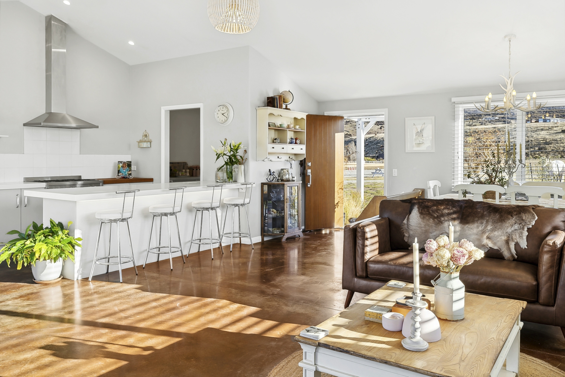 96 Queensberry Terrace, CROMWELL