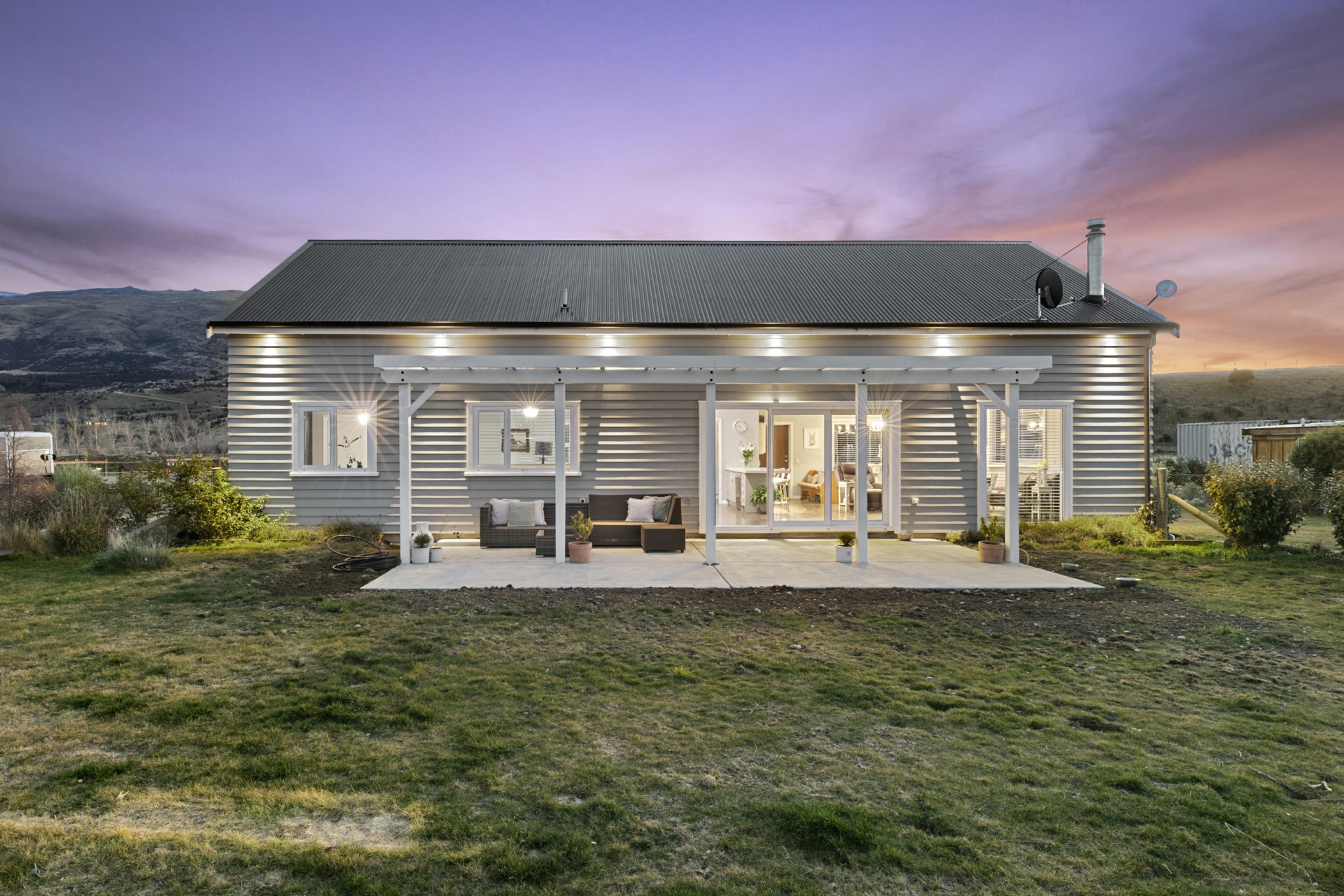 96 Queensberry Terrace, CROMWELL