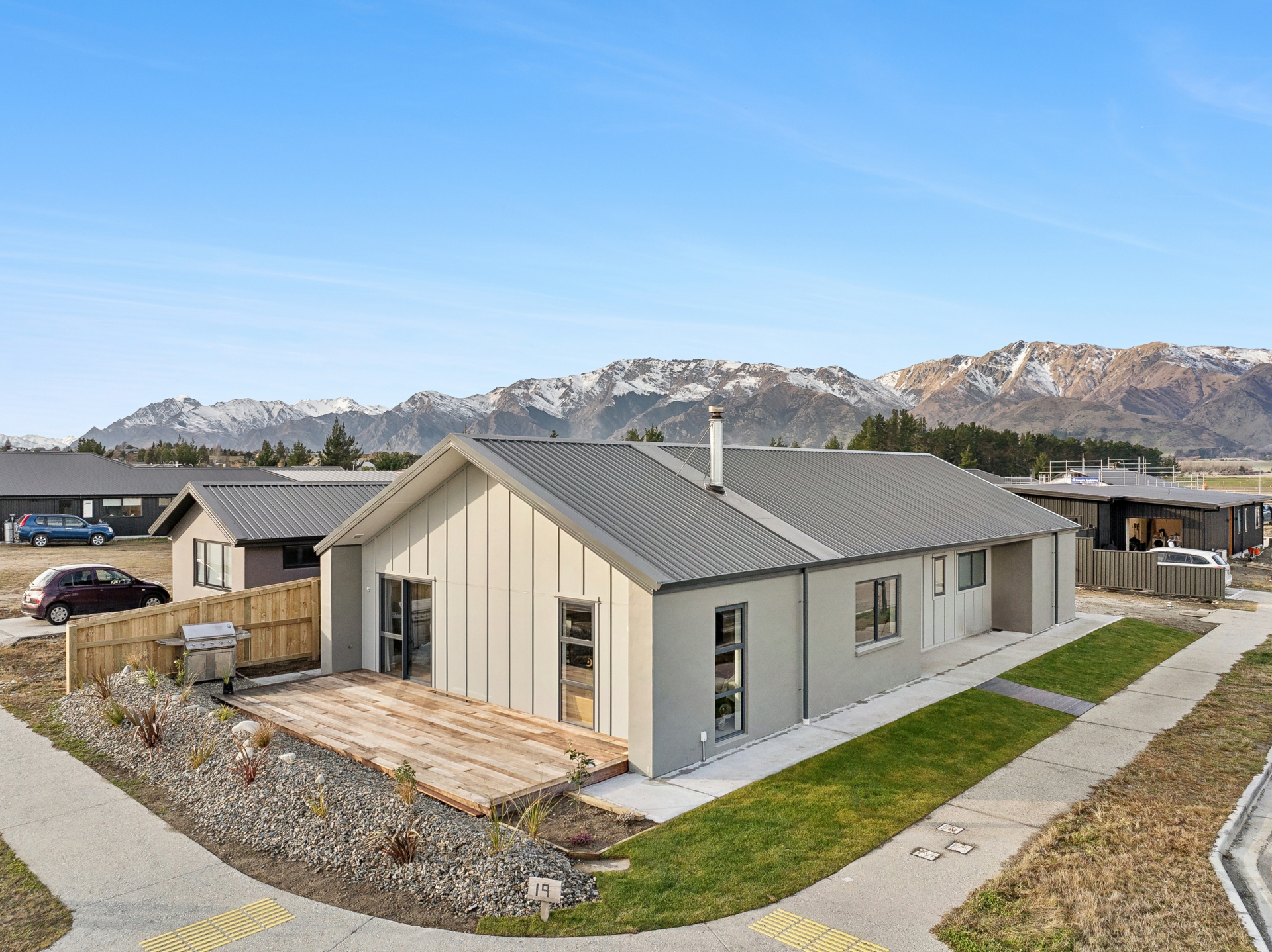 19 Waddell Street, LAKE HAWEA
