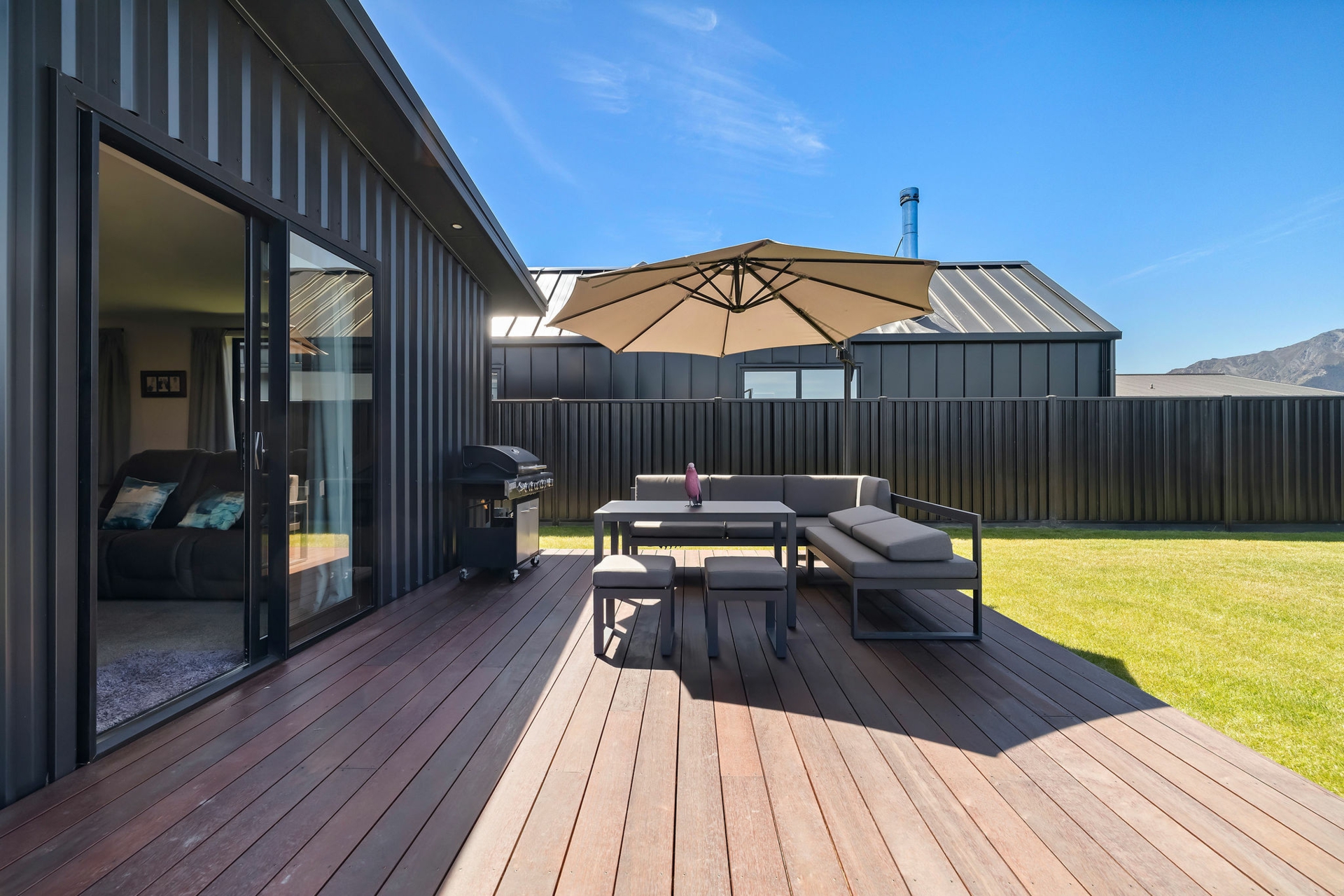 5 Dunn Street, LAKE HAWEA