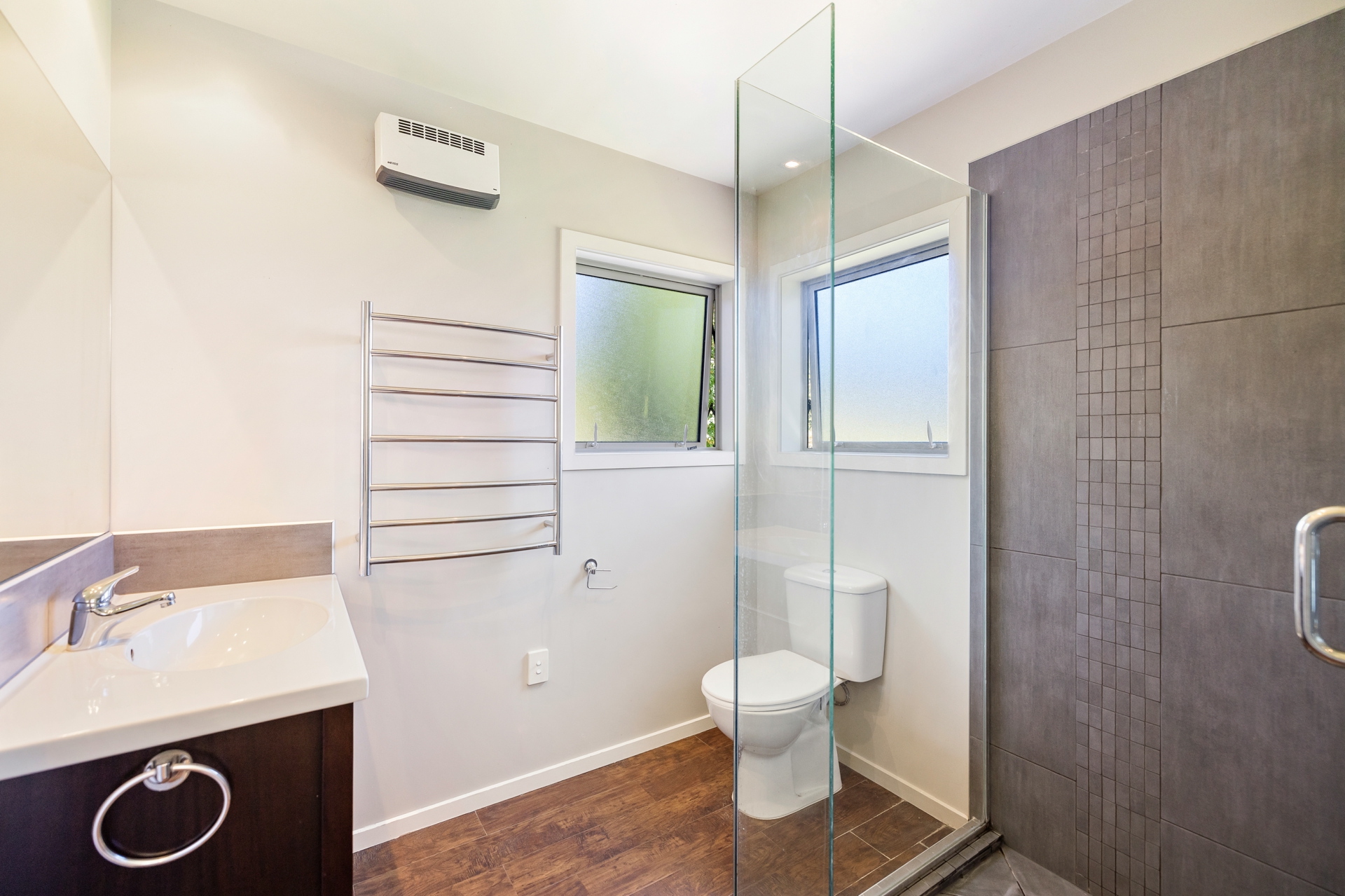 11A Atkins Road, LUGGATE