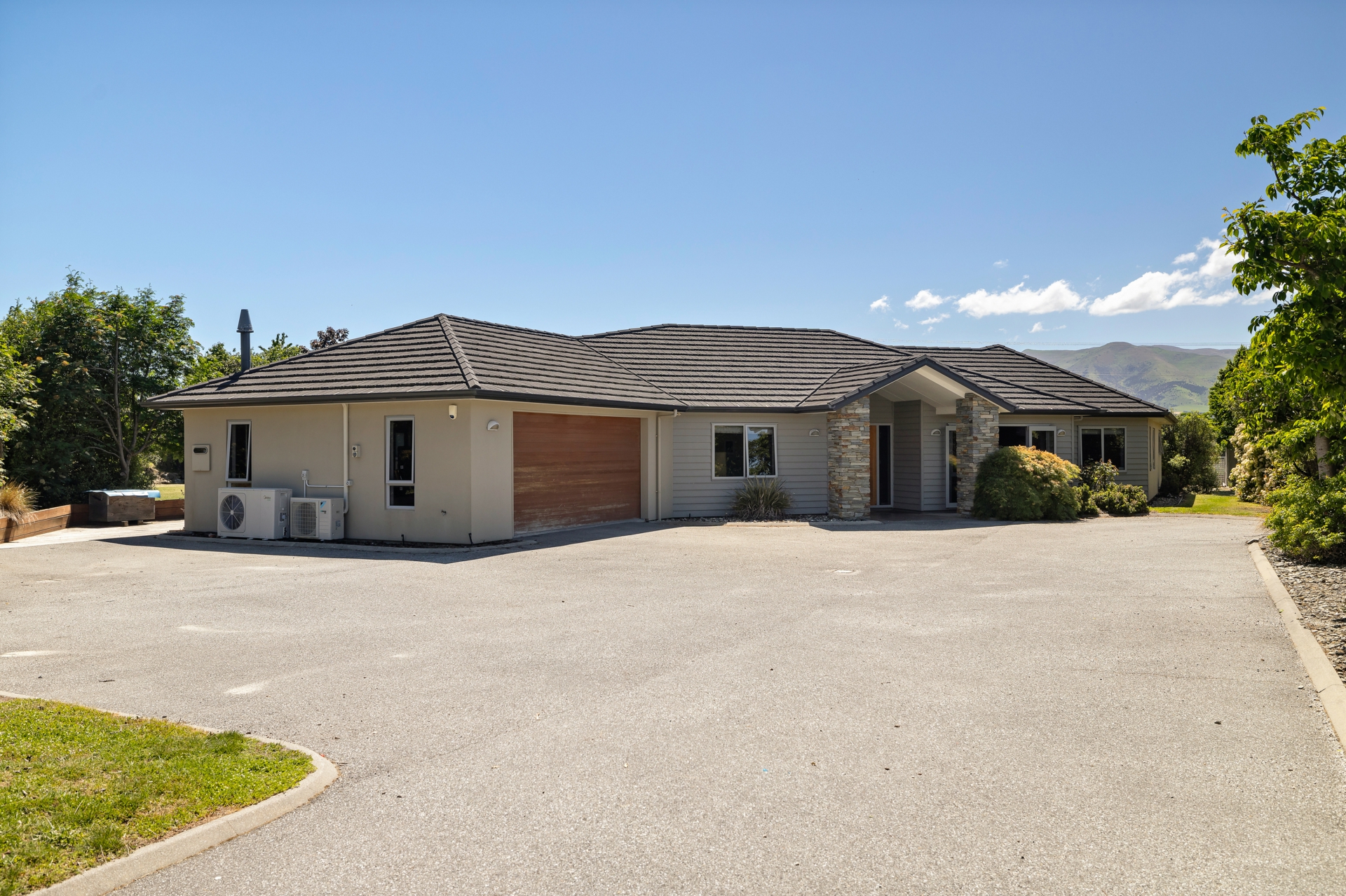 11A Atkins Road, LUGGATE