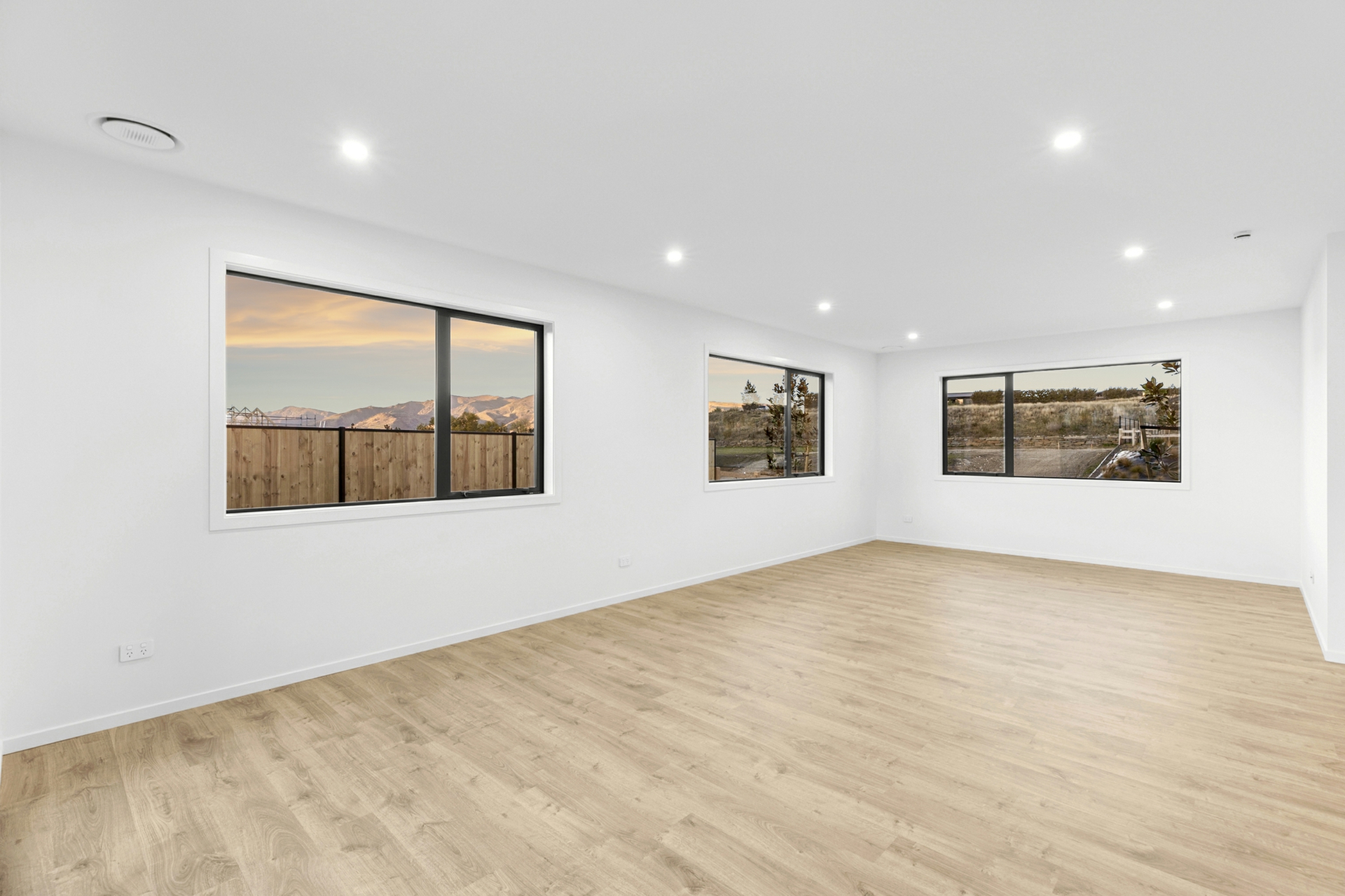 6 Lake McKay Drive, LUGGATE