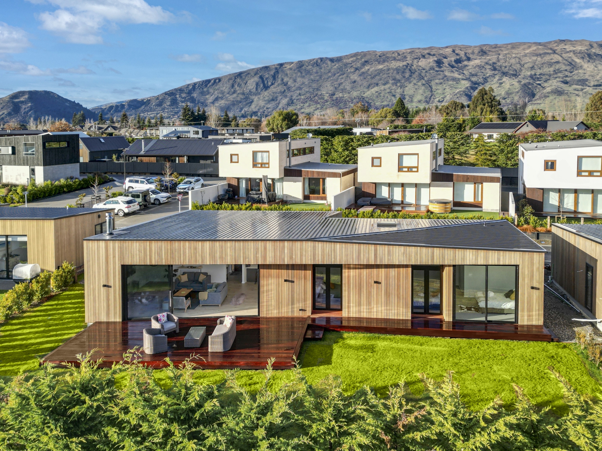 13 Fern Burn Close, WANAKA