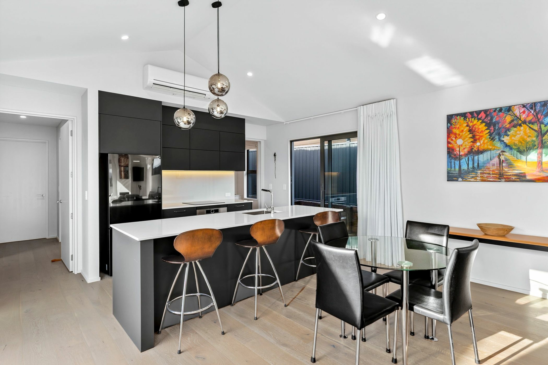 8 The Heights Avenue, WANAKA