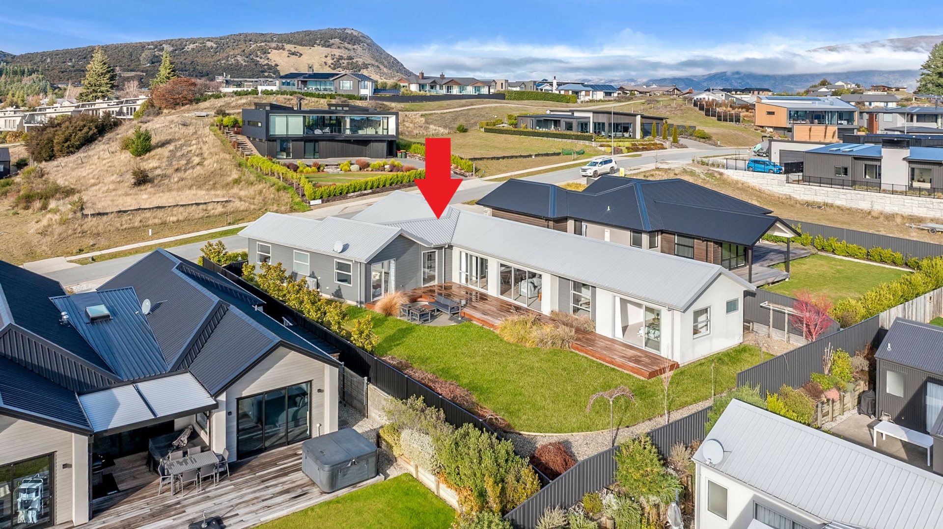 8 The Heights Avenue, WANAKA