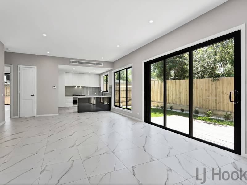 2/28 Joyce Avenue, GLEN WAVERLEY
