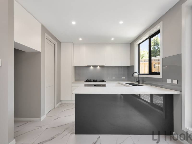 2/28 Joyce Avenue, GLEN WAVERLEY