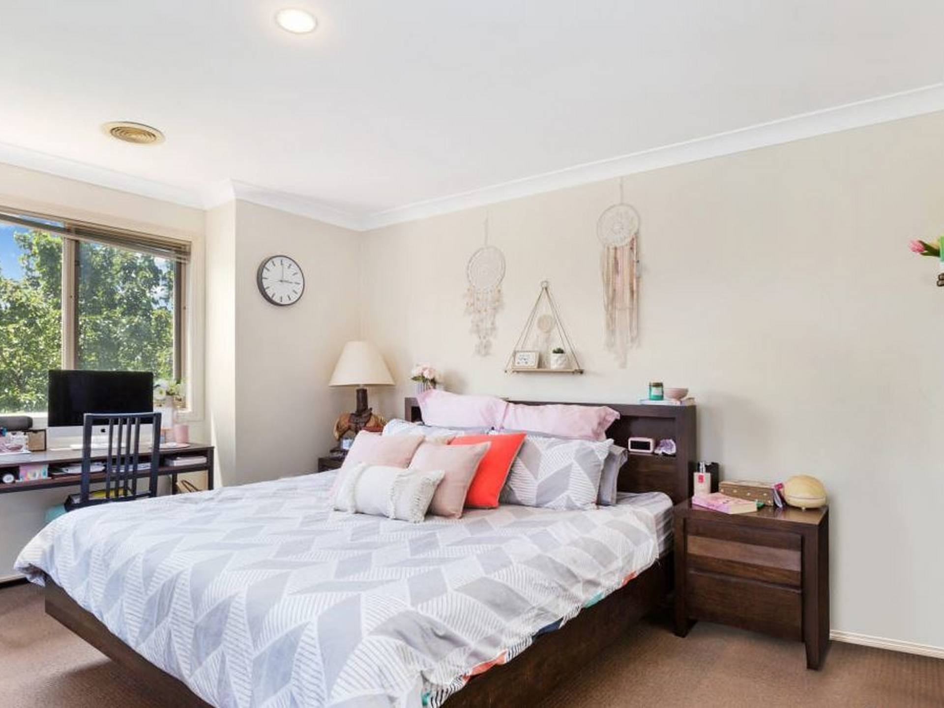 13/2 McKelvie Court, GLEN WAVERLEY