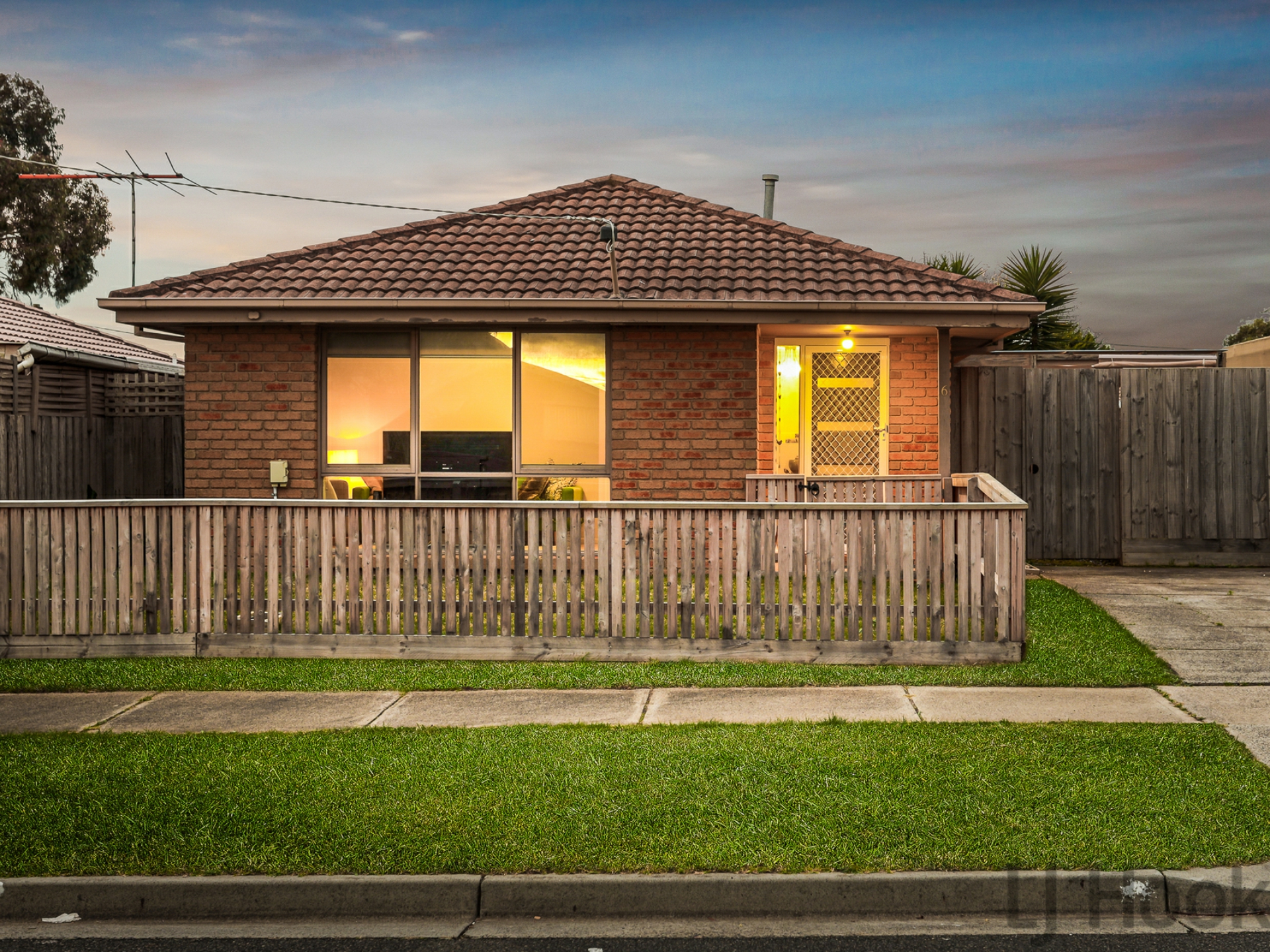 6 Willora Crescent Cranbourne West VIC