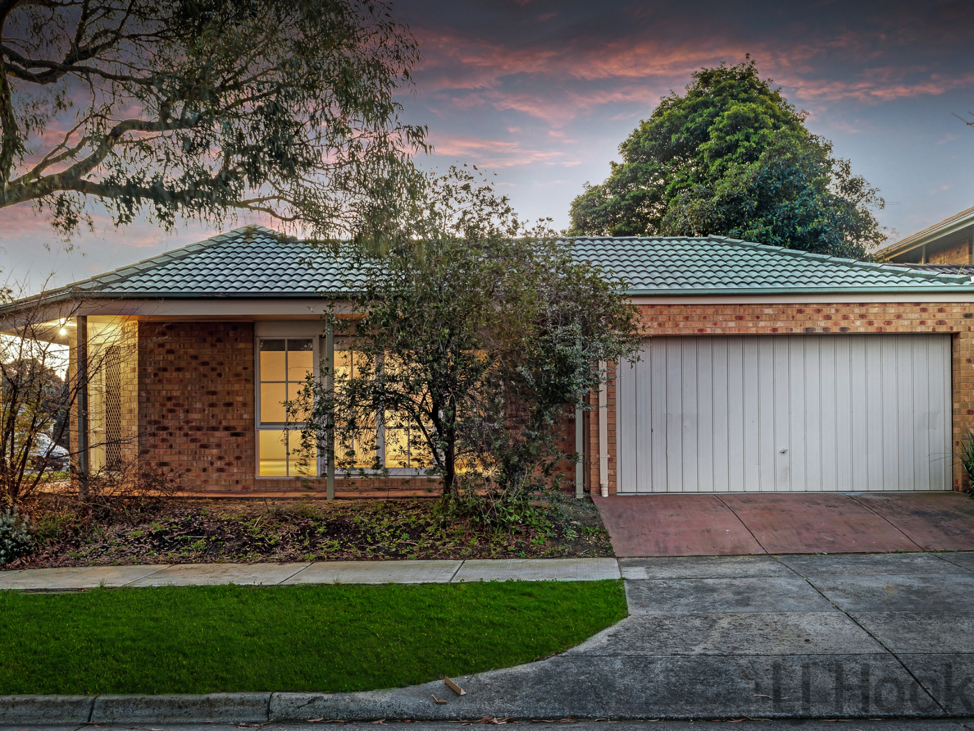23 Blossom Grove Knoxfield VIC