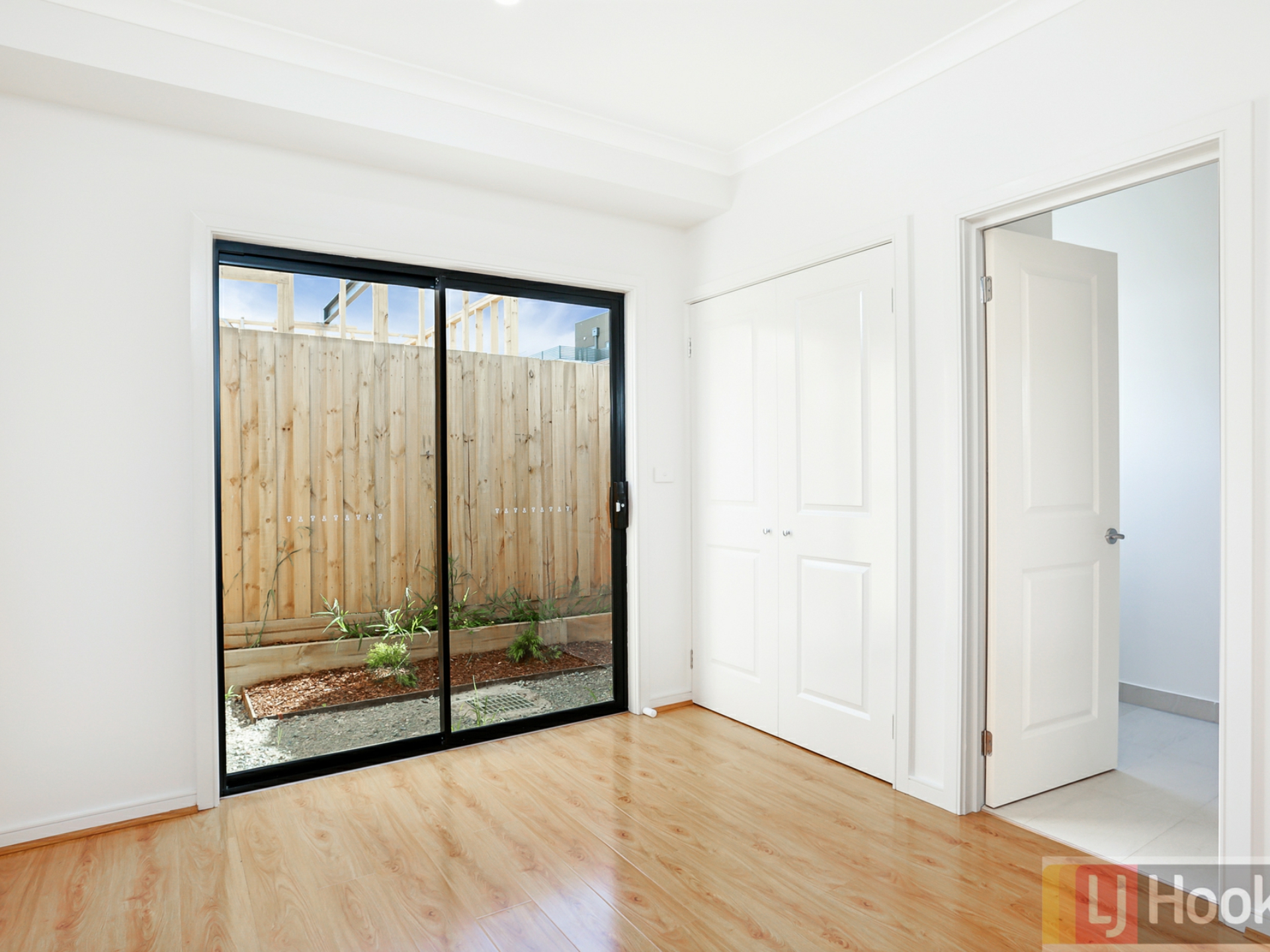 6/8 Elm Street, BAYSWATER