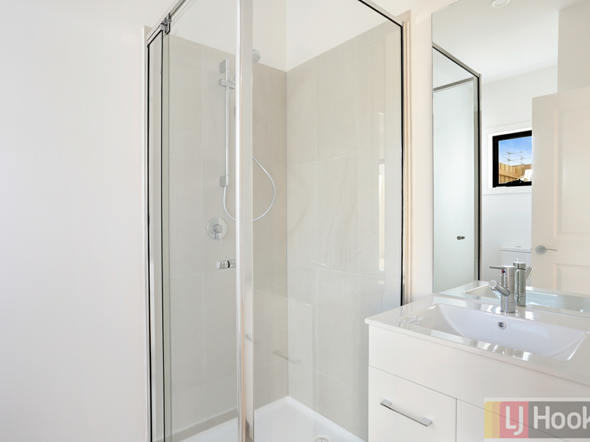 6/8 Elm Street, BAYSWATER