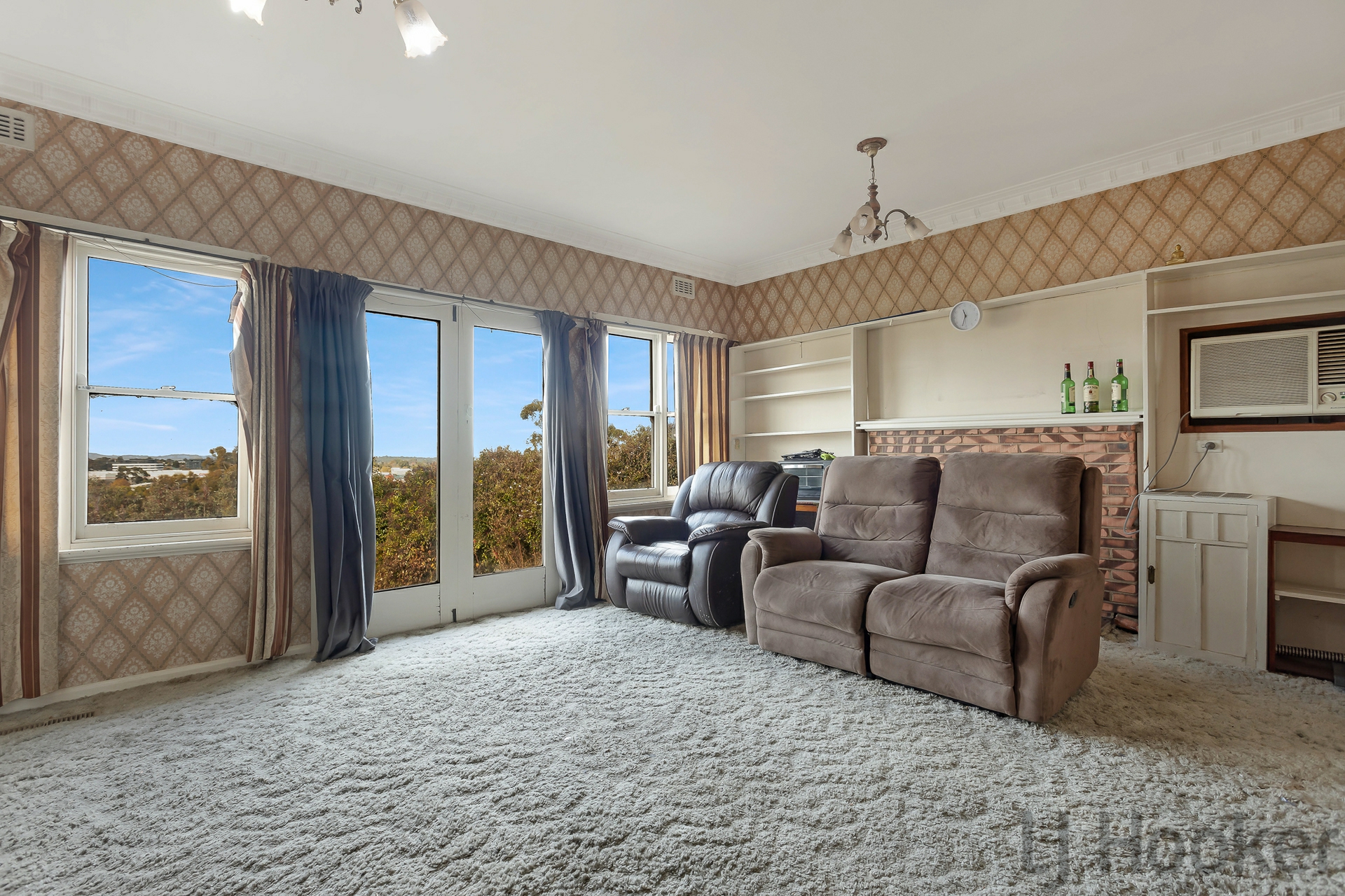63 Loughnan Road Ringwood VIC Property Details LJ Hooker