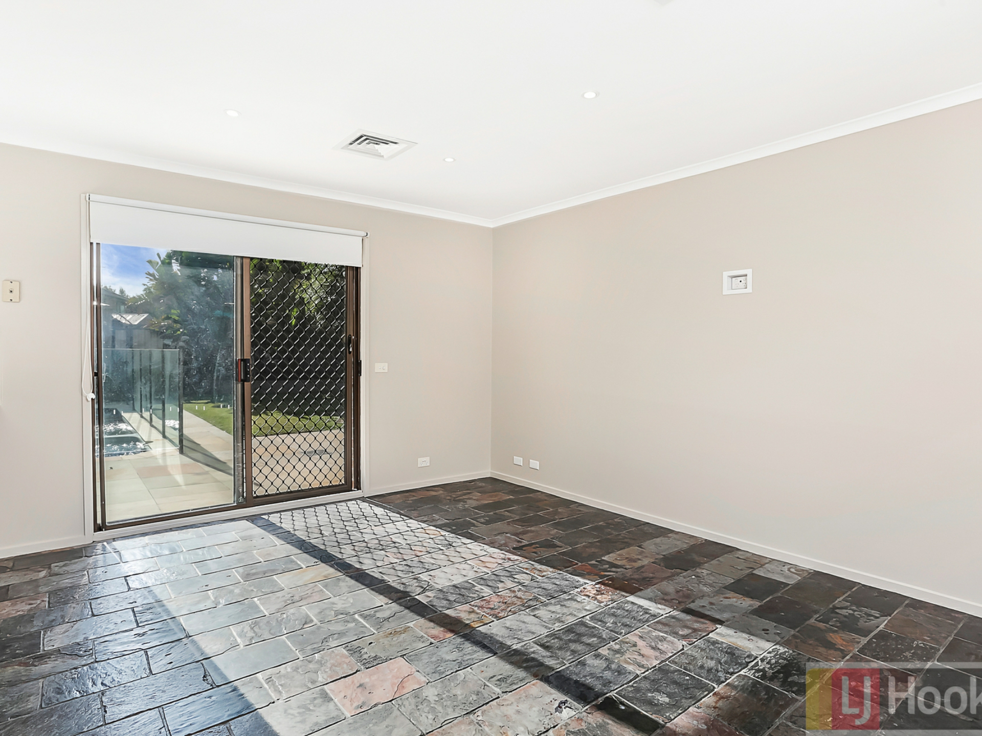 2 Watkins Court, FERNTREE GULLY