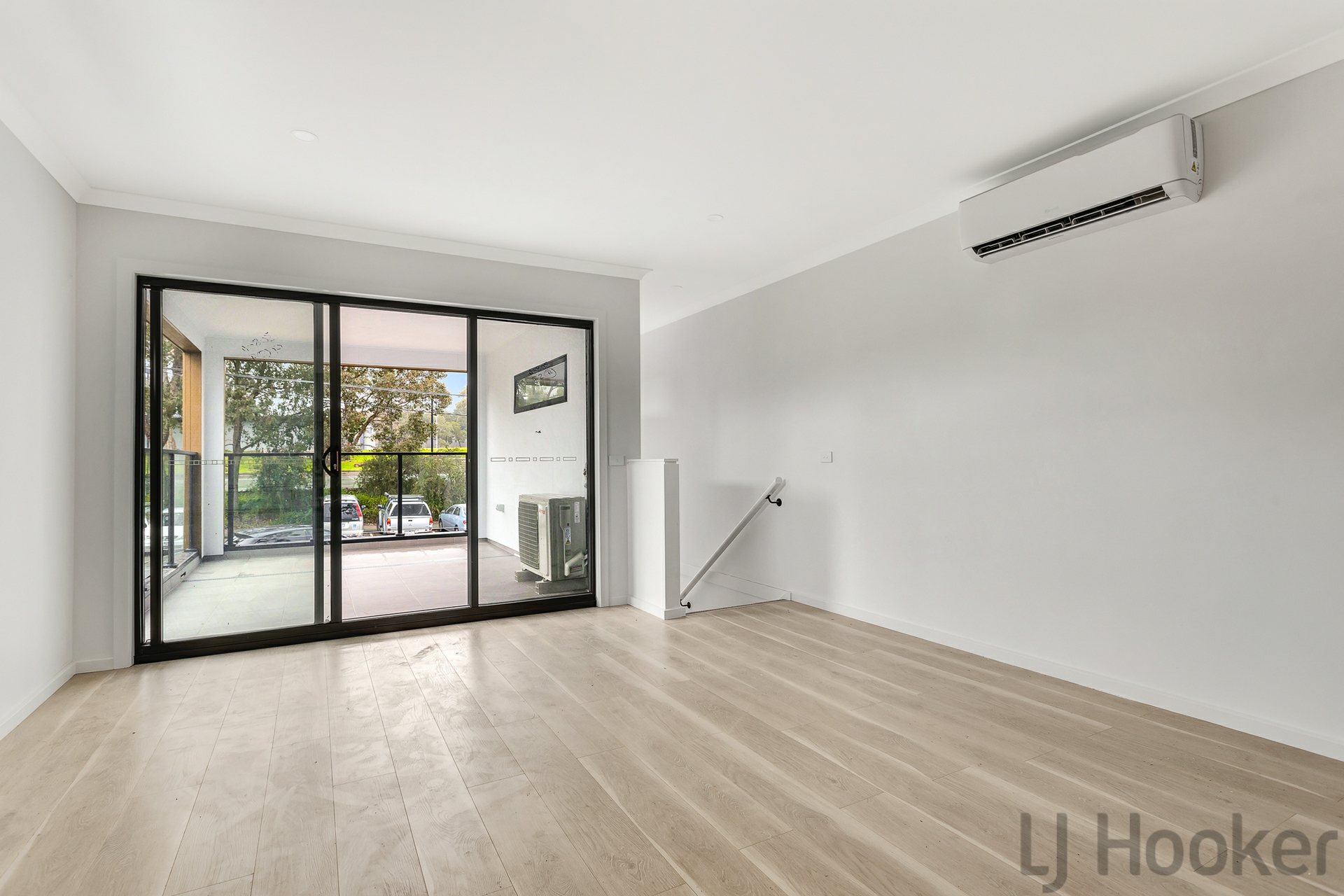 1/19 Allandale Road — photo 5 of 11