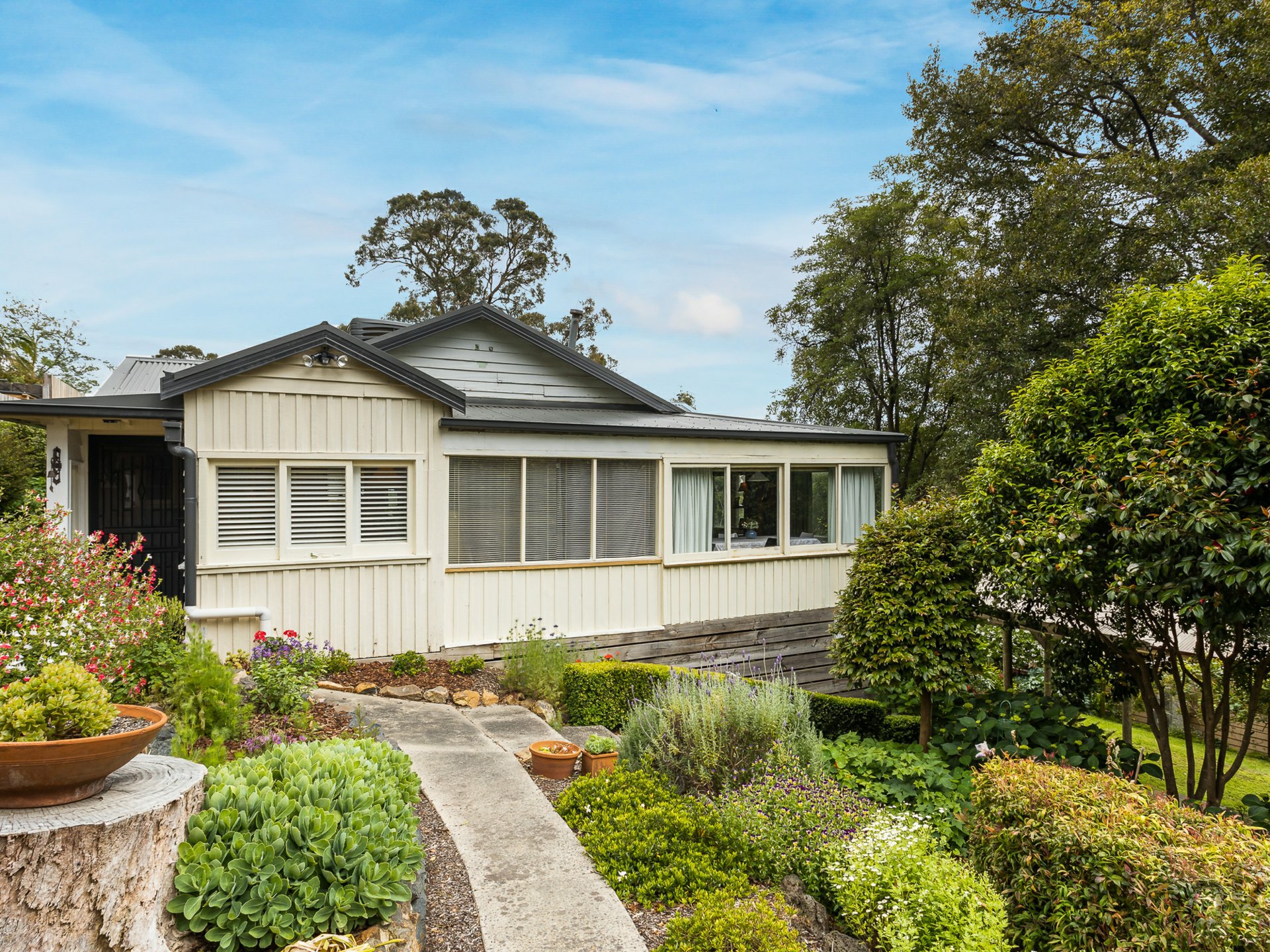 6 View Road, The Basin