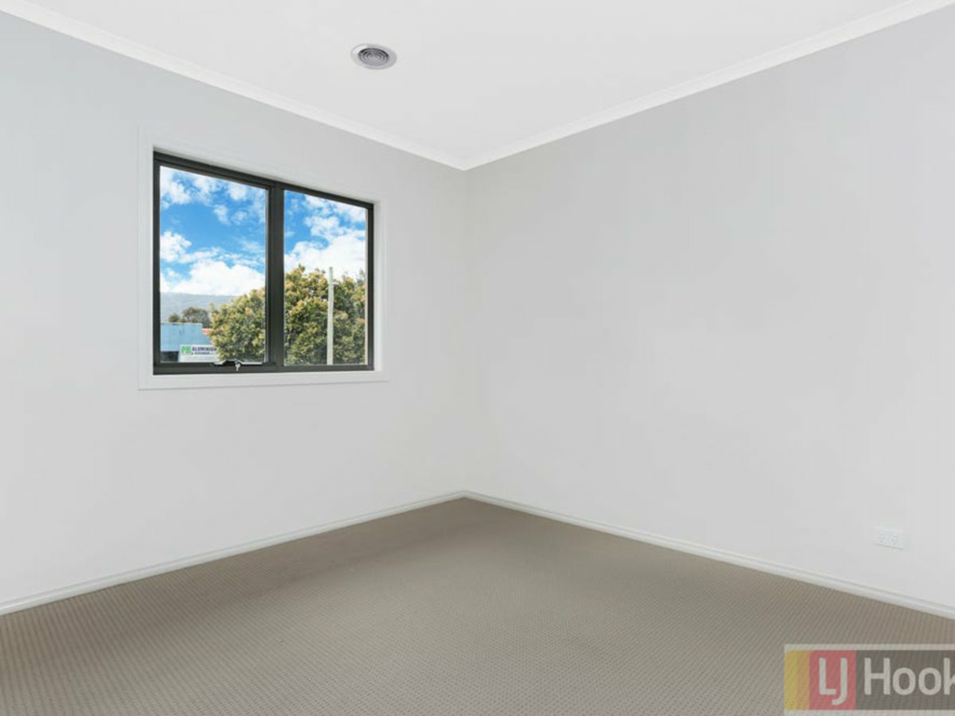 12D Fitzgerald Street Ferntree Gully VIC House for Rent LJ Hooker