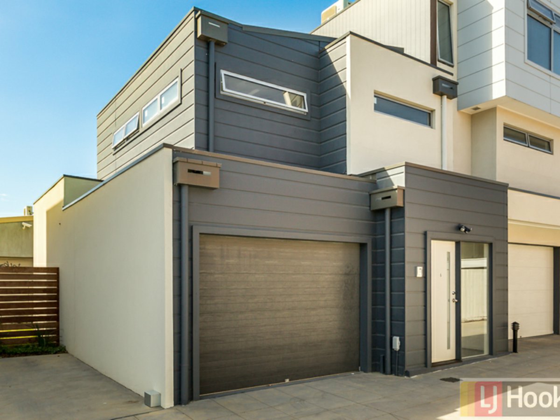 6/10 Adele Avenue, FERNTREE GULLY