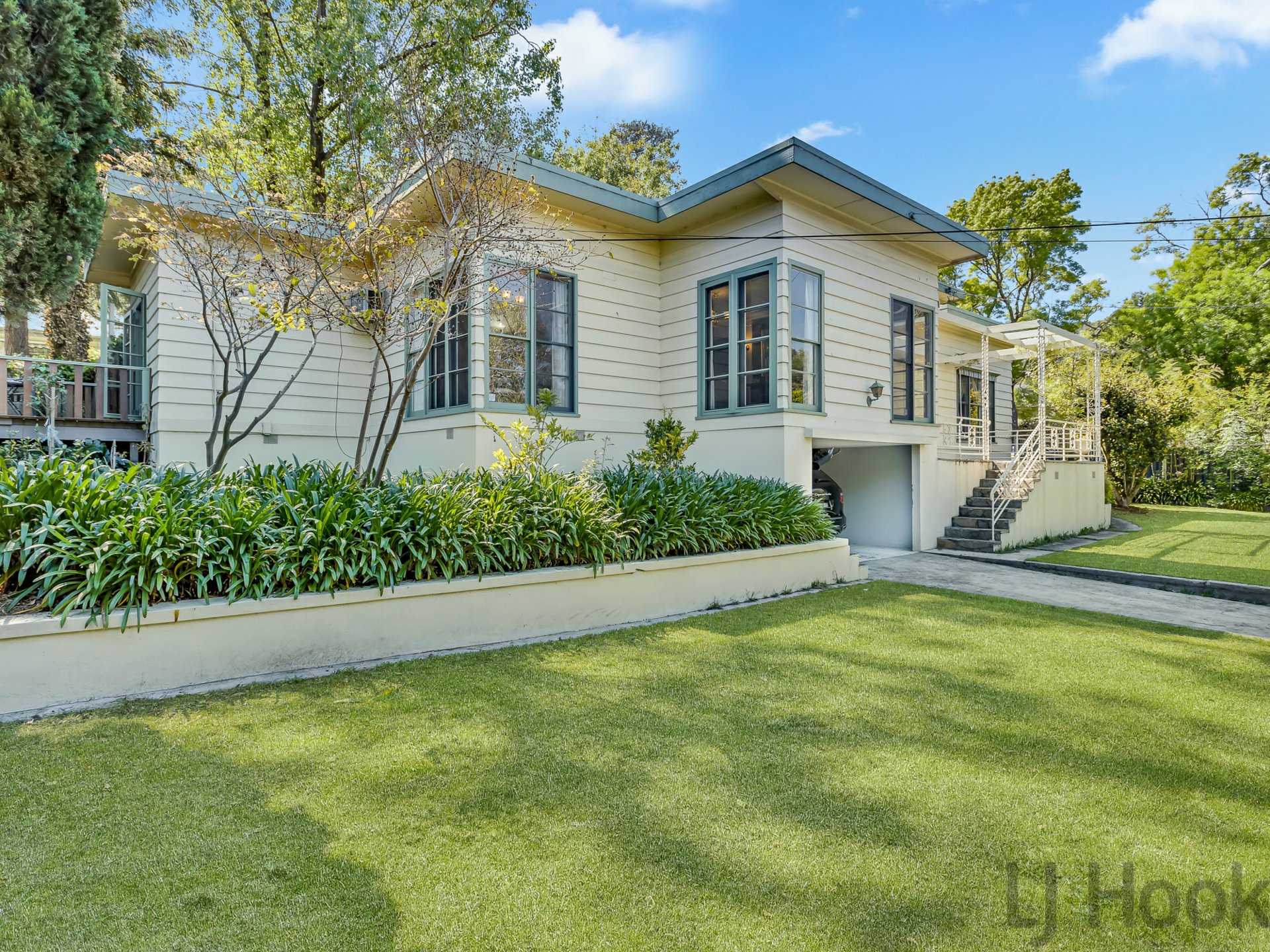 1 Hunter Street, FERNTREE GULLY