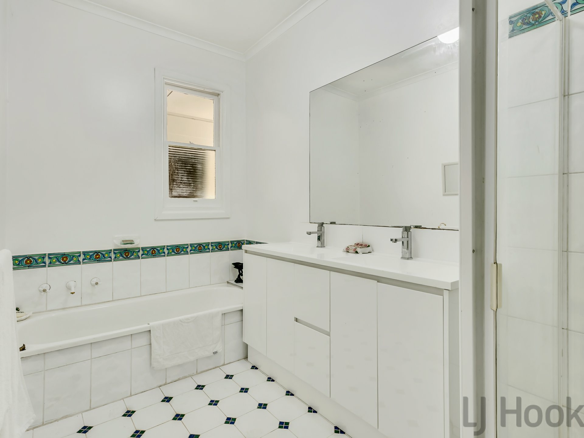 1 Hunter Street, FERNTREE GULLY