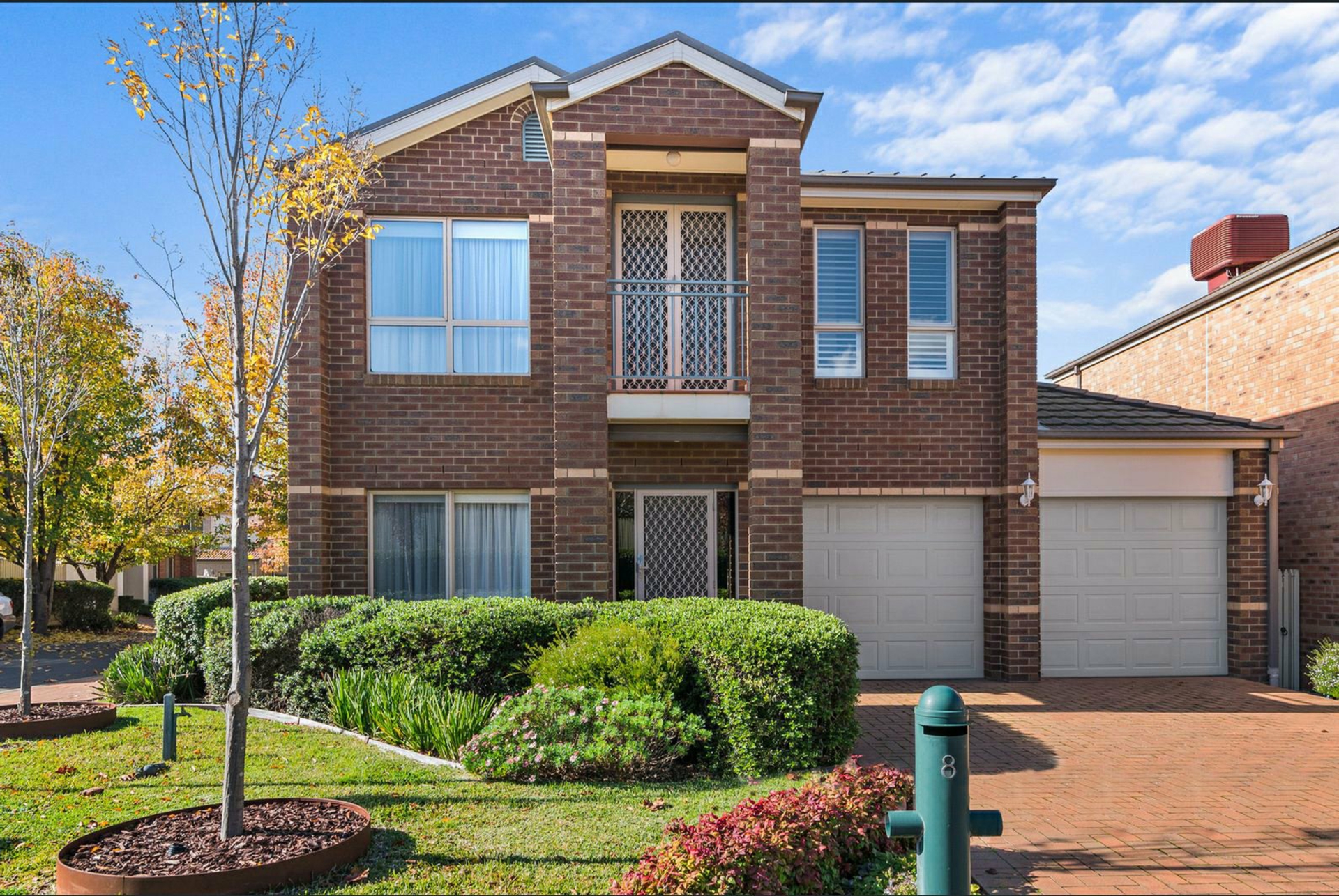 8 Watling Grove, FERNTREE GULLY