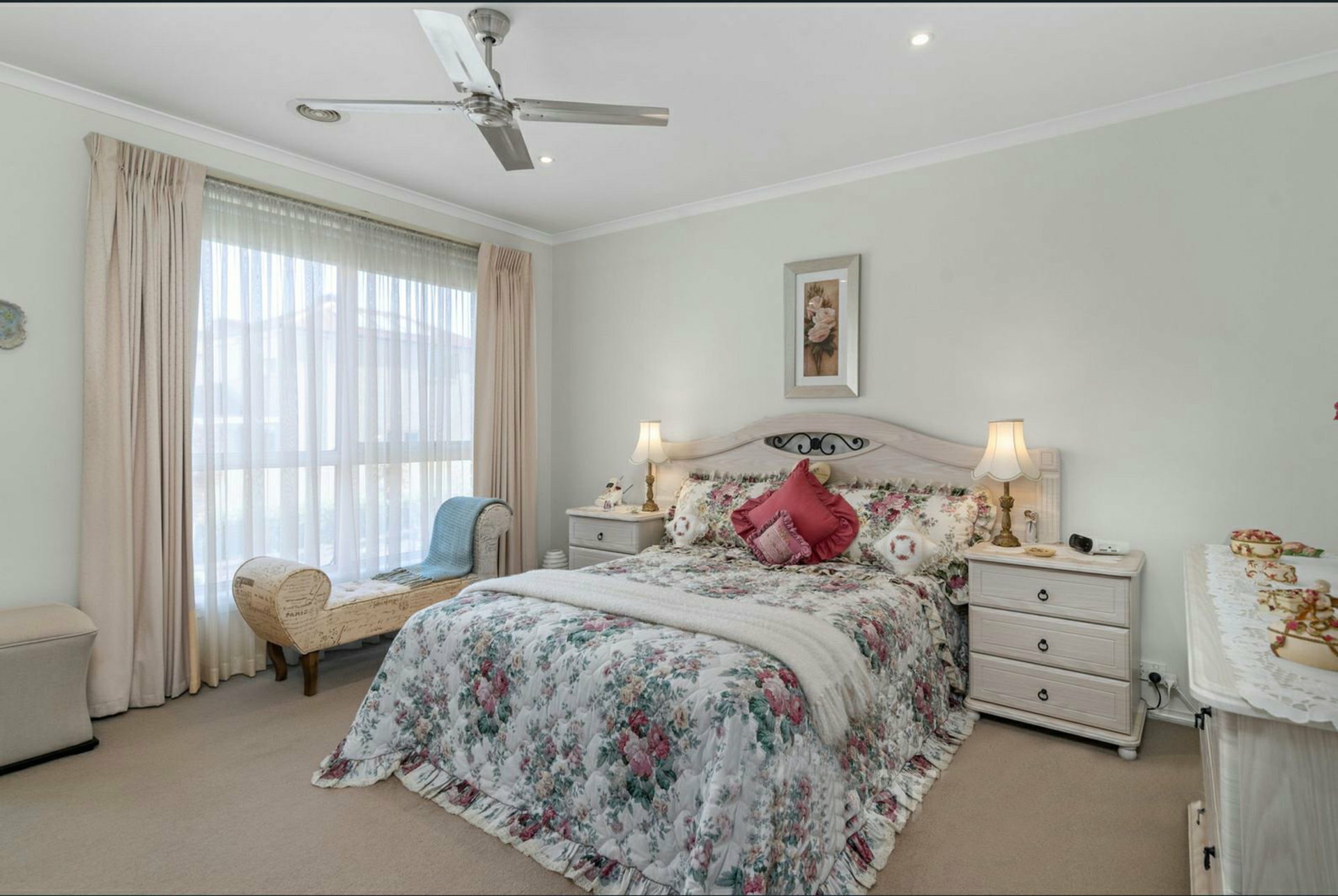 8 Watling Grove, FERNTREE GULLY