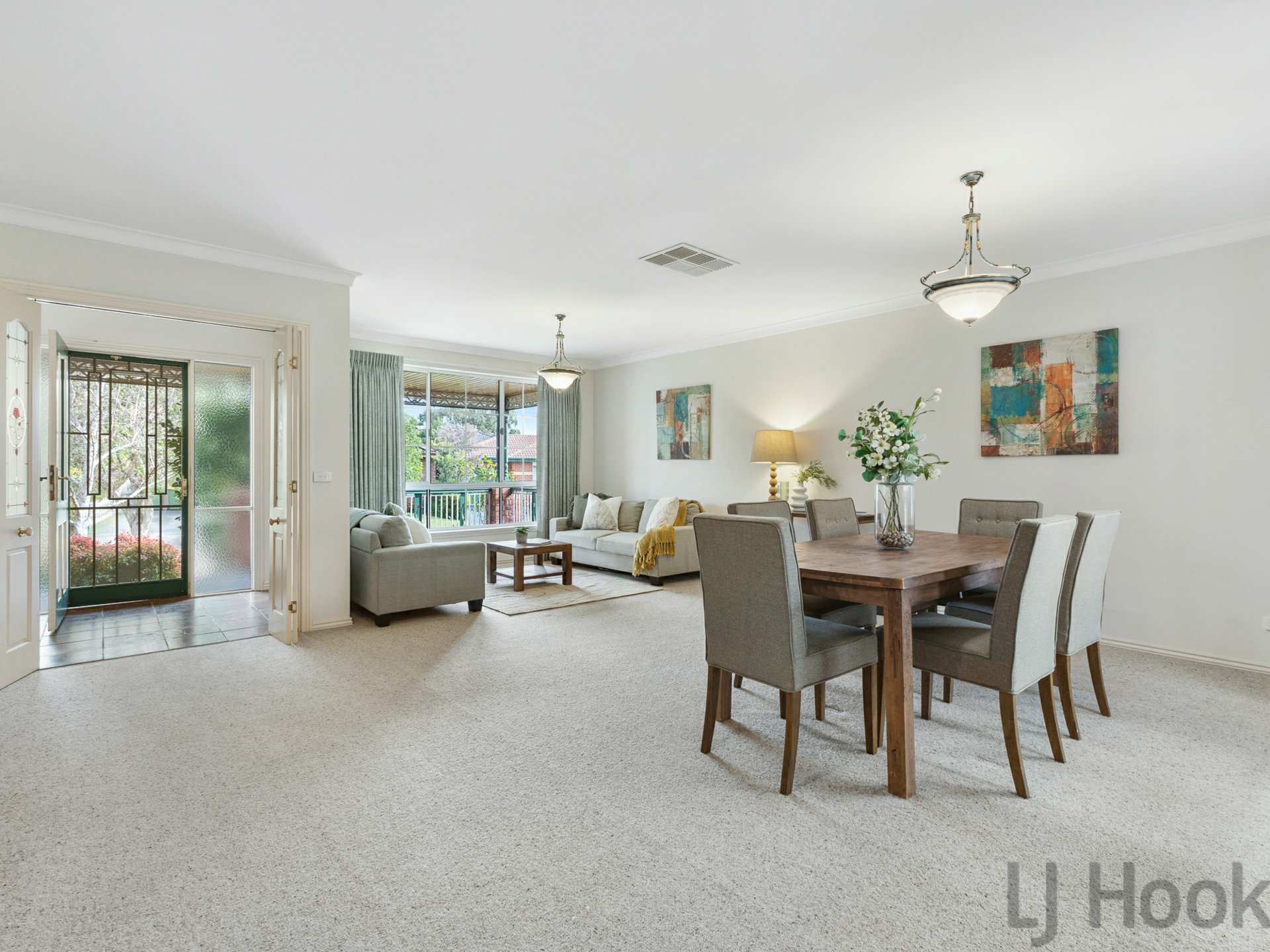 5 Liat Way, GREENSBOROUGH