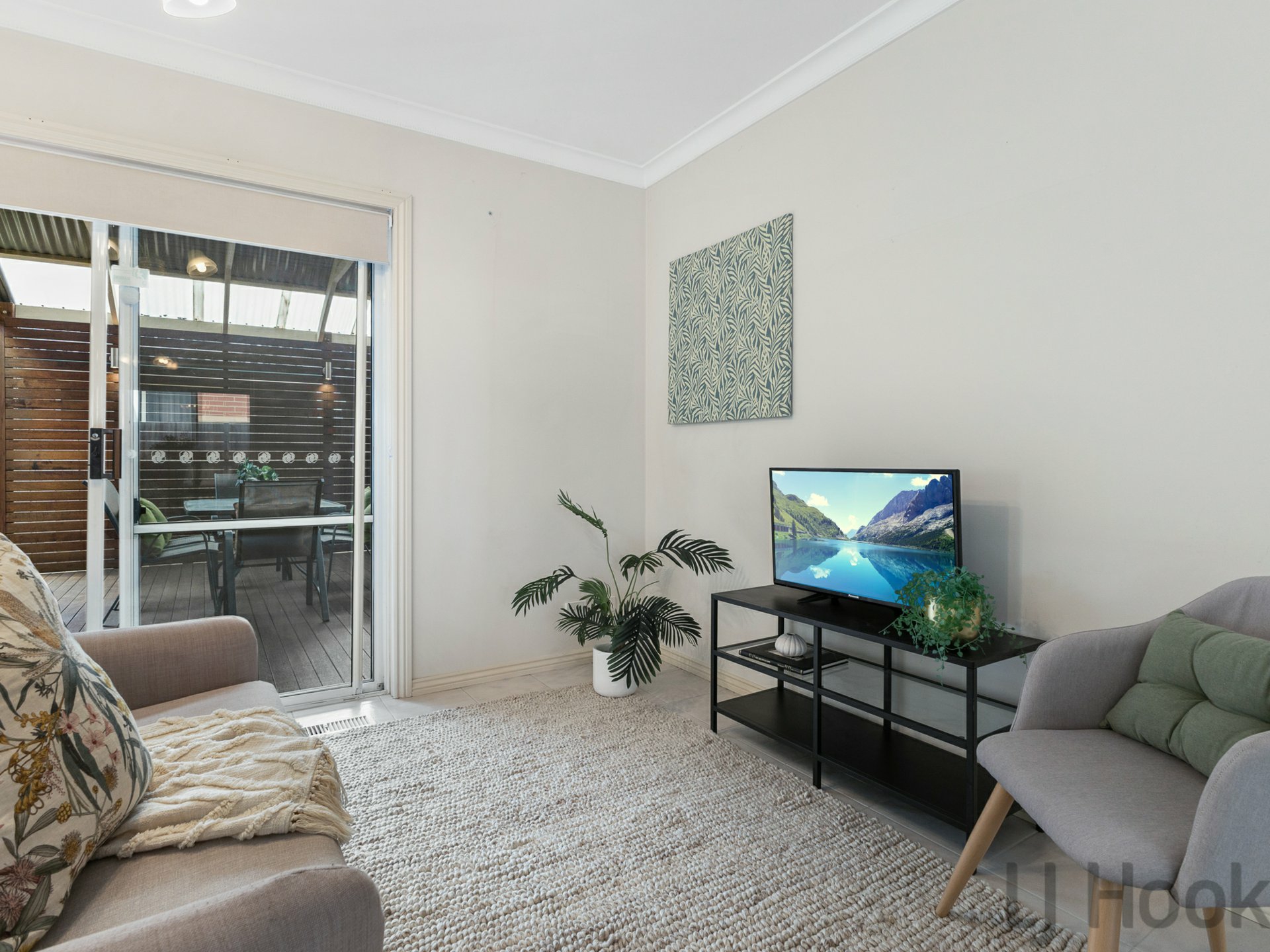 5 Liat Way, GREENSBOROUGH