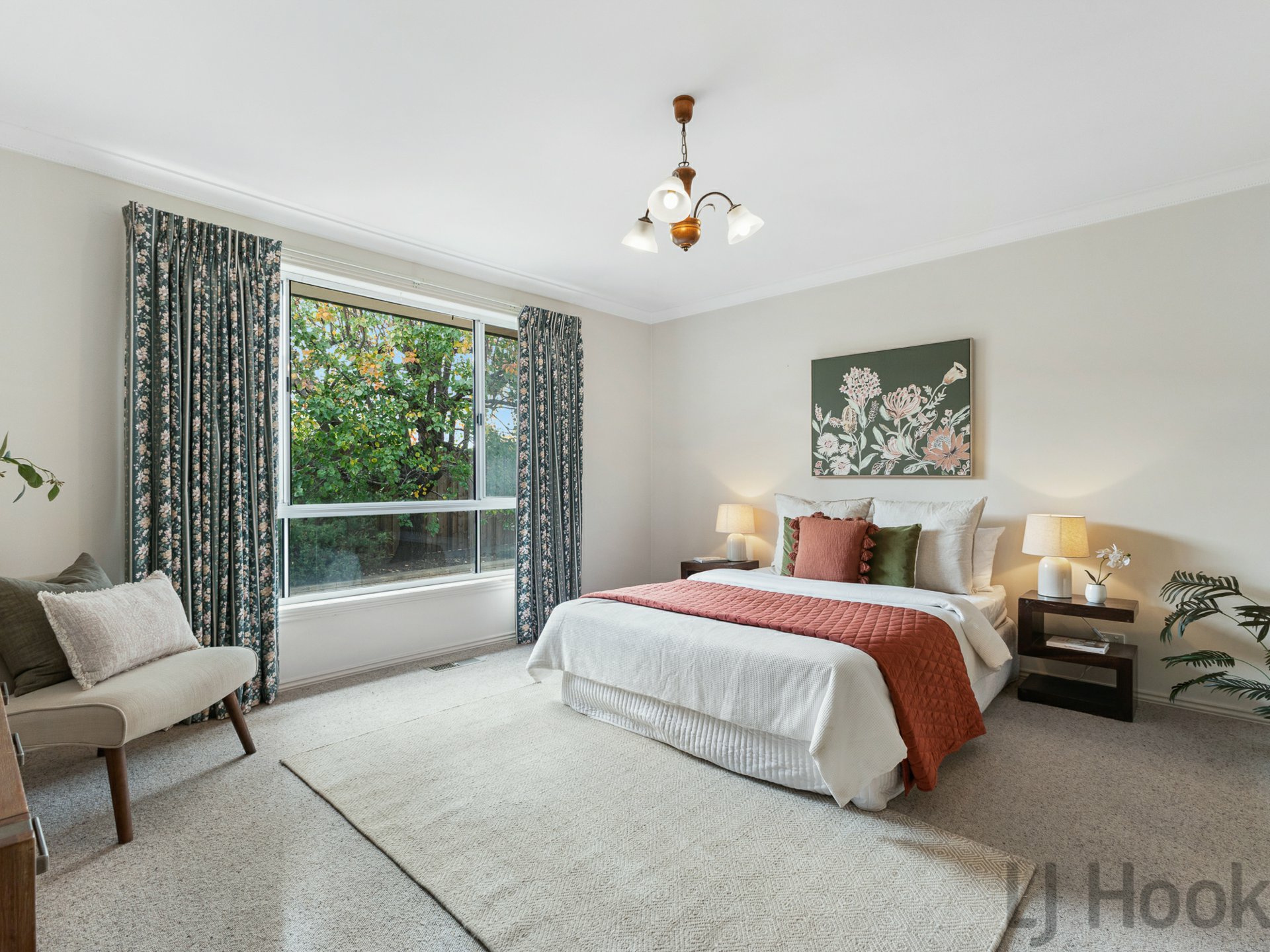 5 Liat Way, GREENSBOROUGH