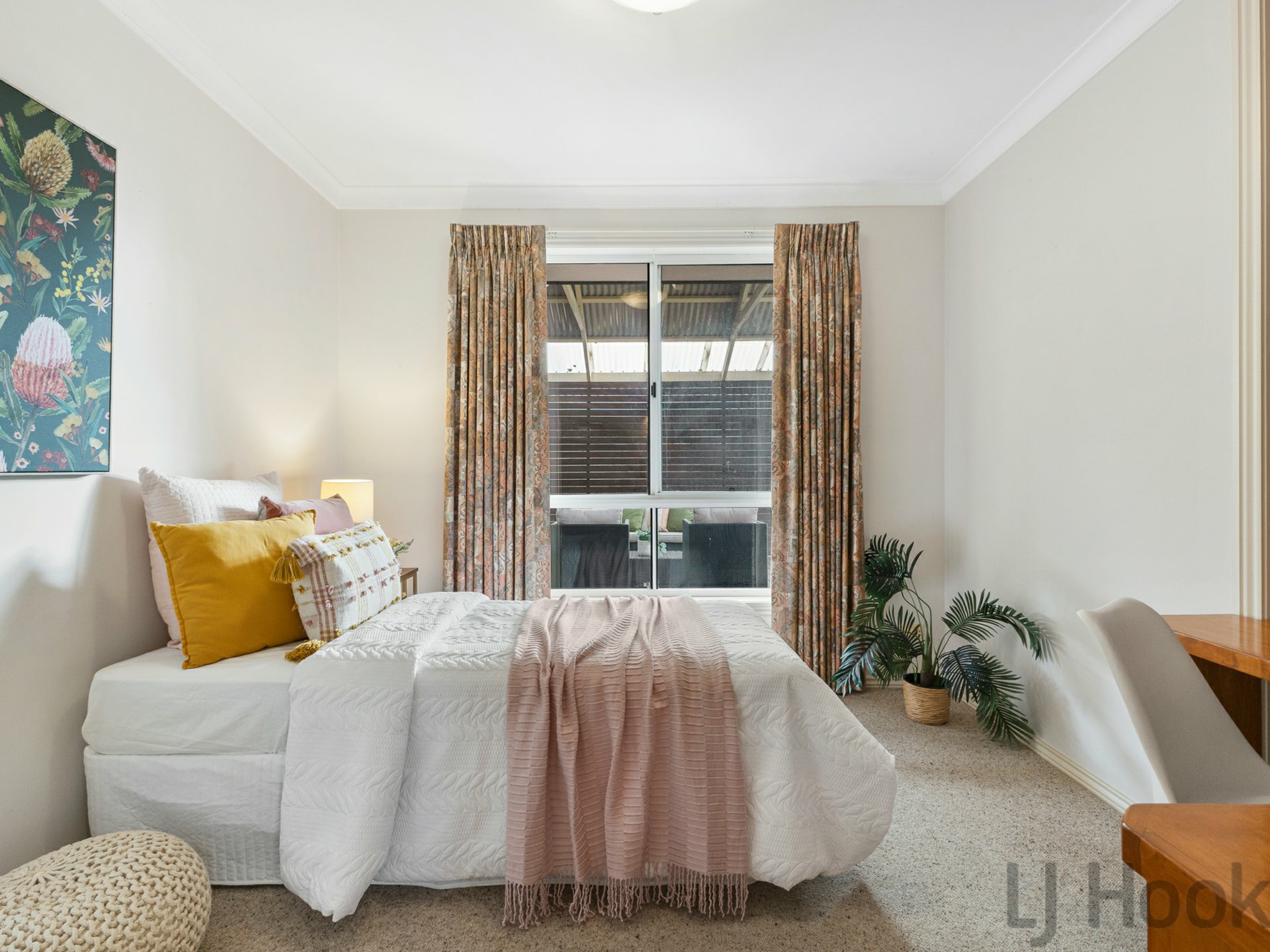 5 Liat Way, GREENSBOROUGH