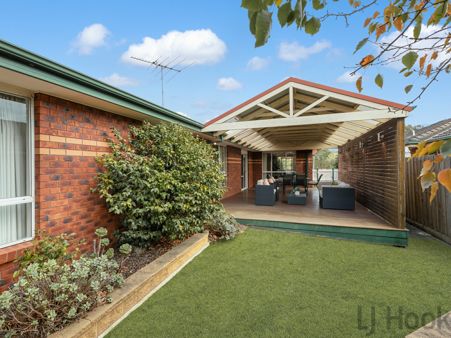 5 Liat Way, GREENSBOROUGH