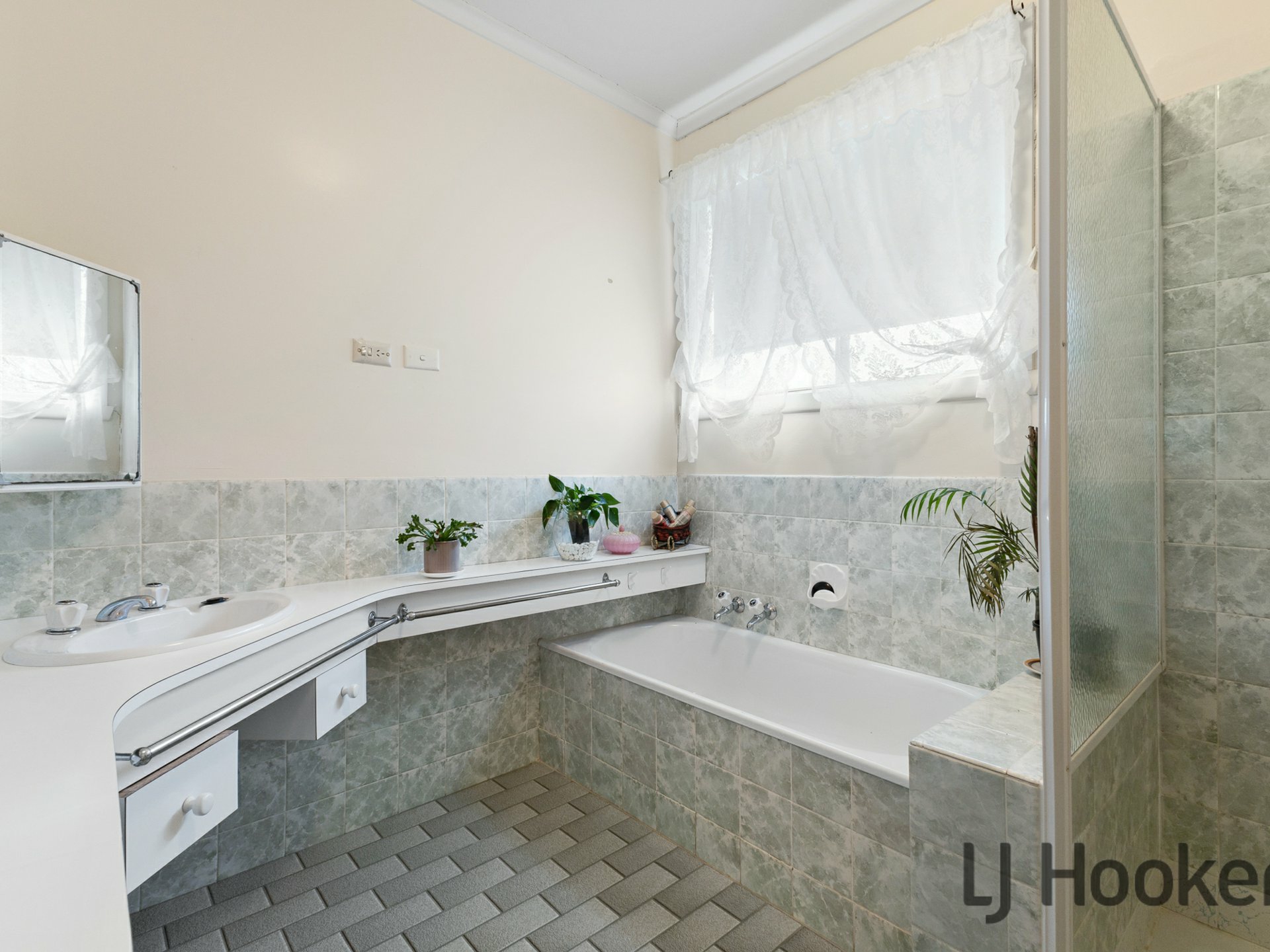13 Landale Avenue — photo 16 of 20