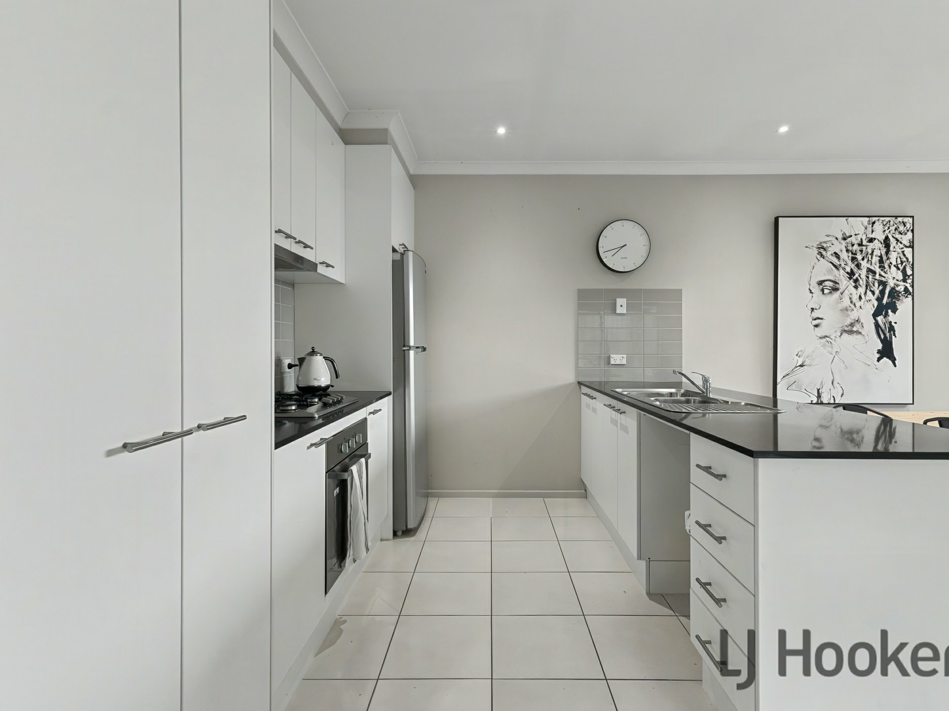 9/1-3 Westley Street — photo 3 of 13