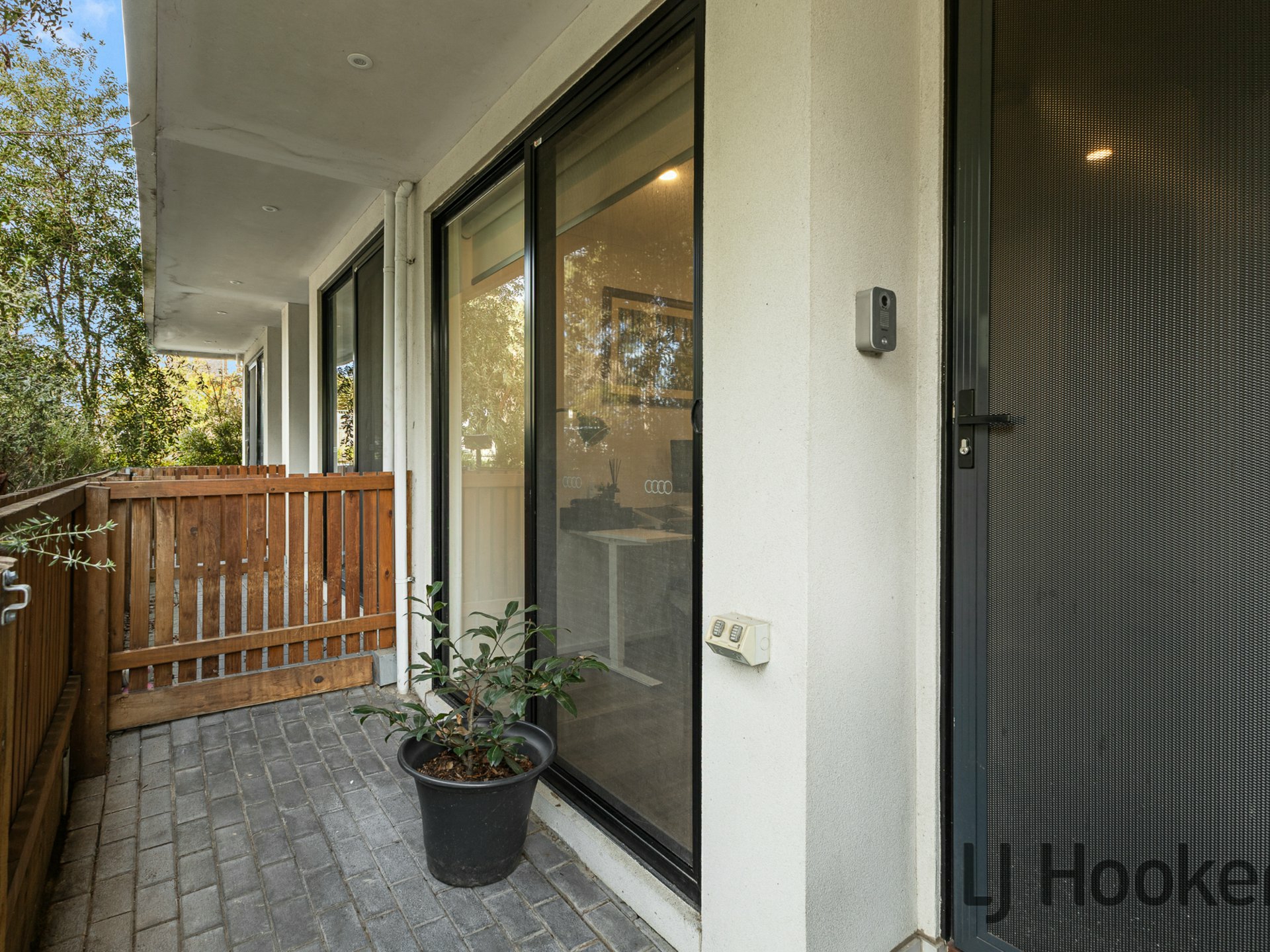 2/1114 Stud Road — photo 13 of 14