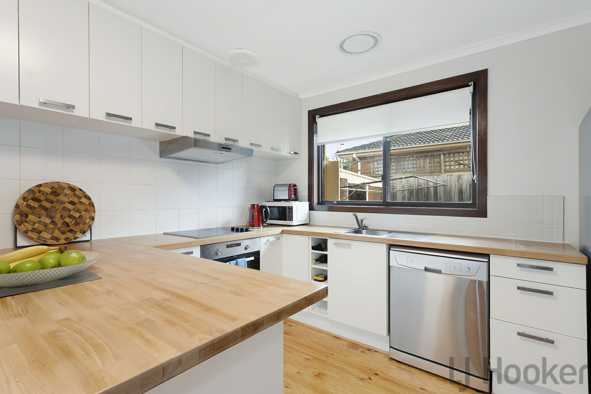 5/4 Starcross Avenue — photo 6 of 12
