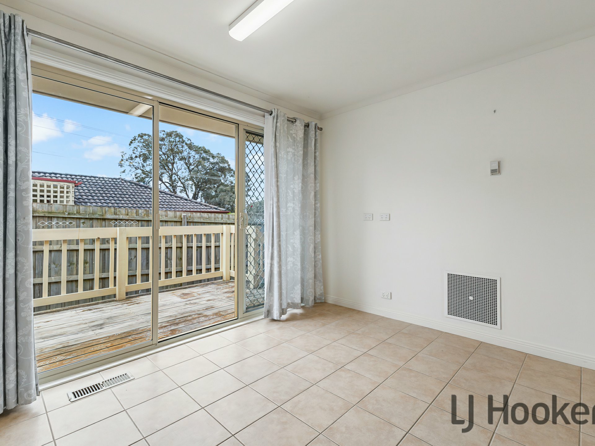 3/16 Wilson Street — photo 7 of 15