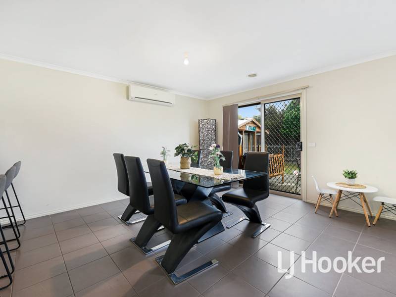 3 Peisley Crescent, CRANBOURNE EAST