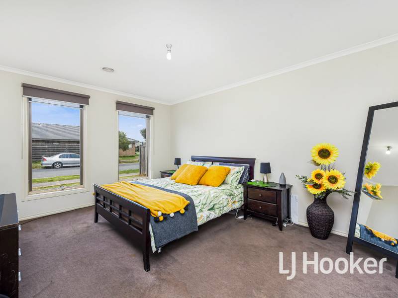 3 Peisley Crescent, CRANBOURNE EAST