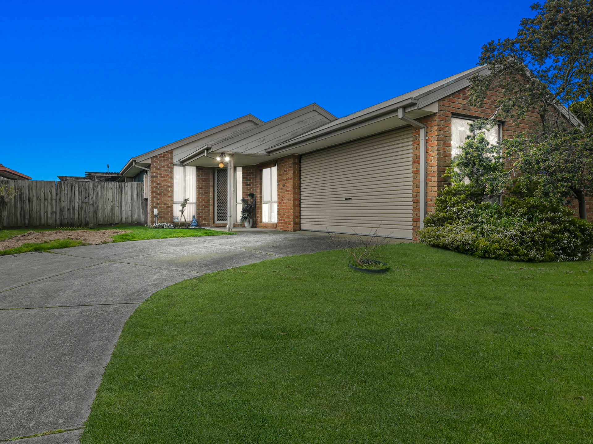 40 Hoysted Avenue, Cranbourne North