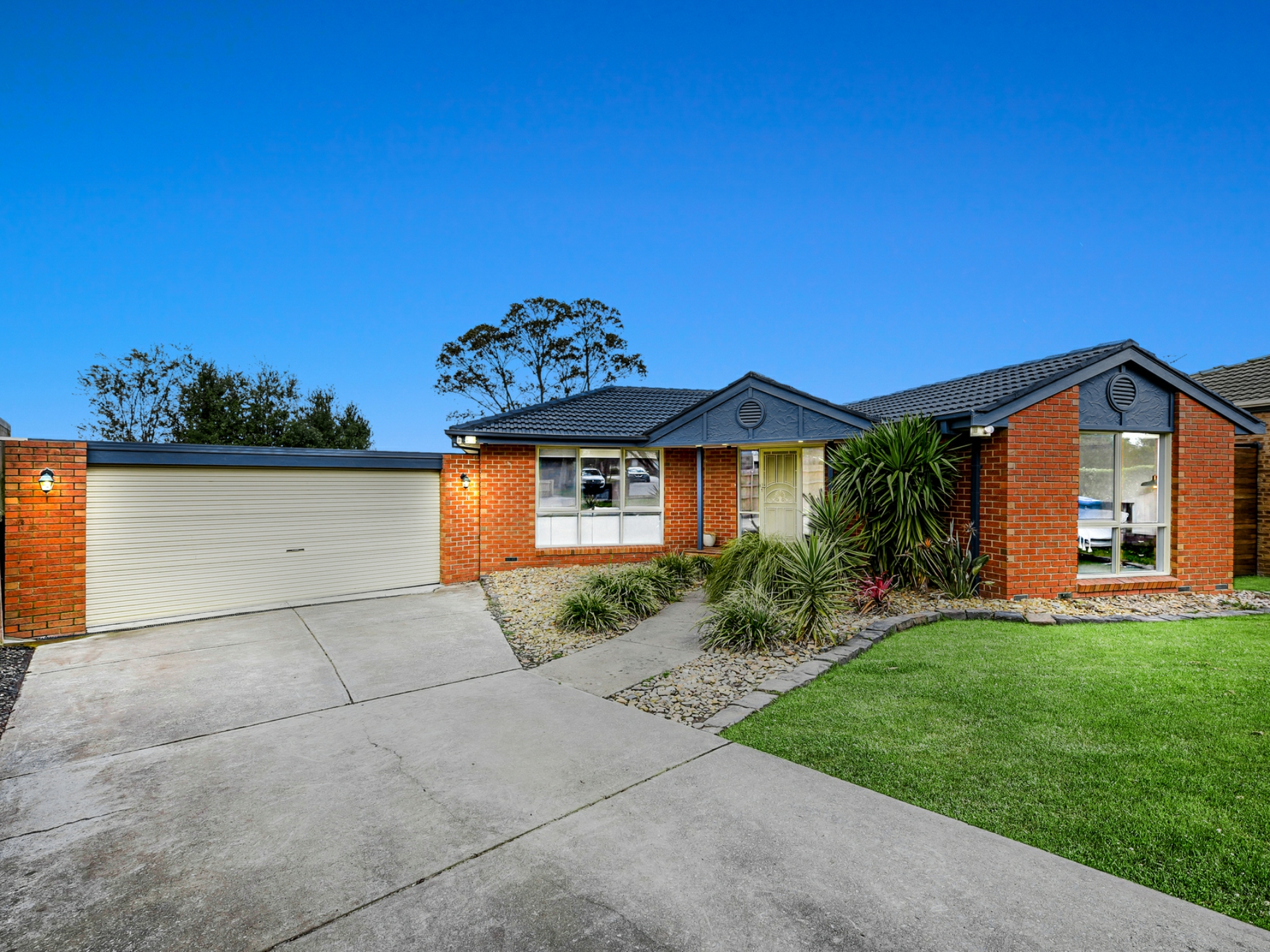 2 Ada Court, Narre Warren