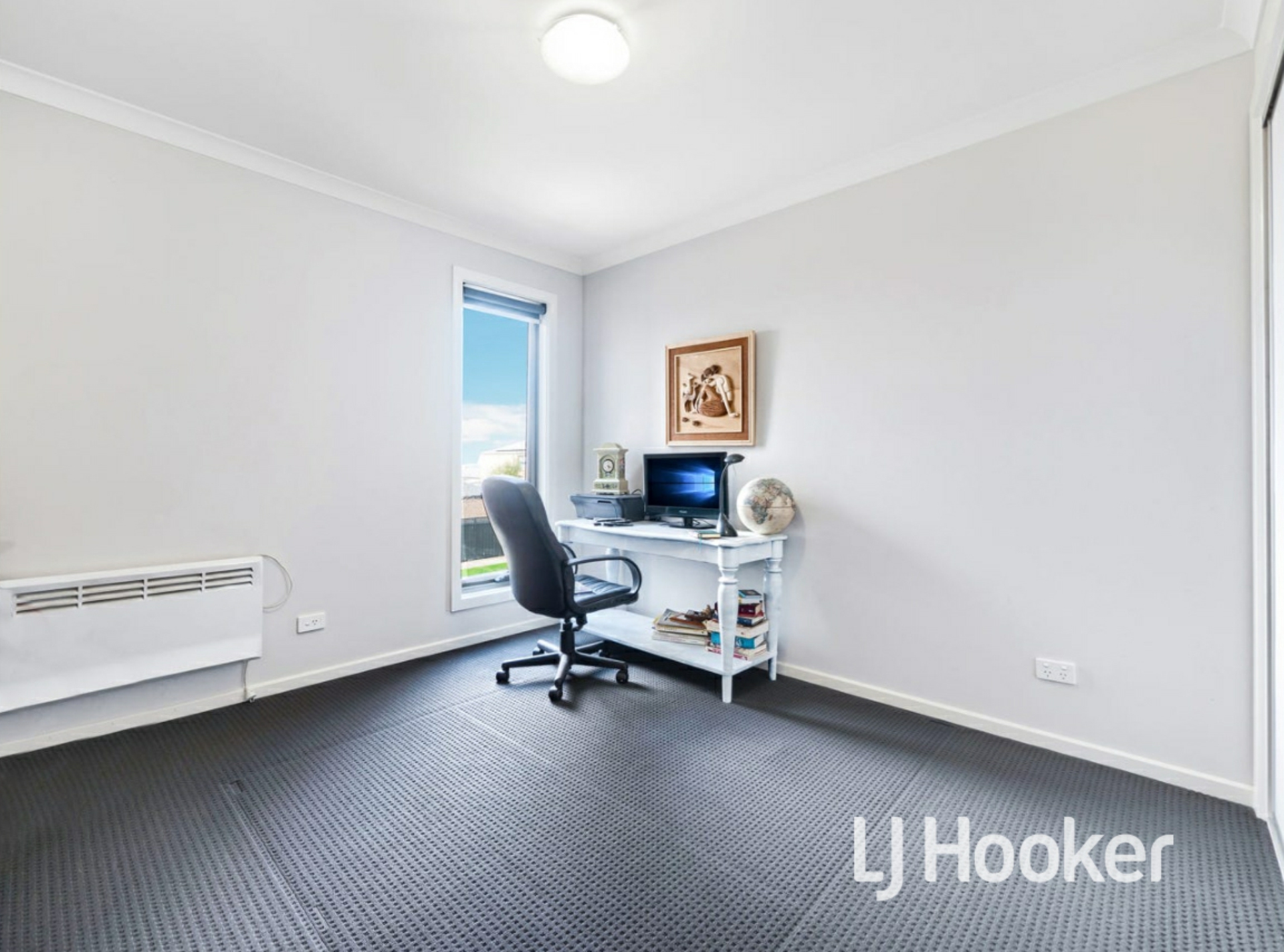 2 Easter Way, CRANBOURNE EAST