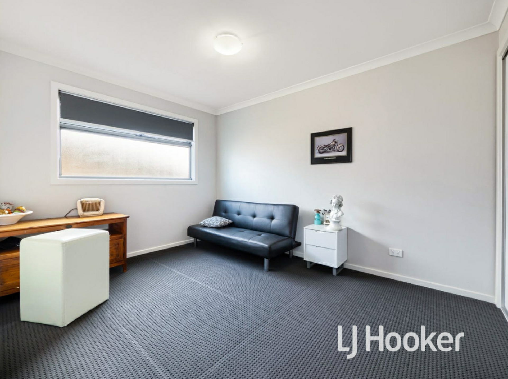 2 Easter Way, CRANBOURNE EAST